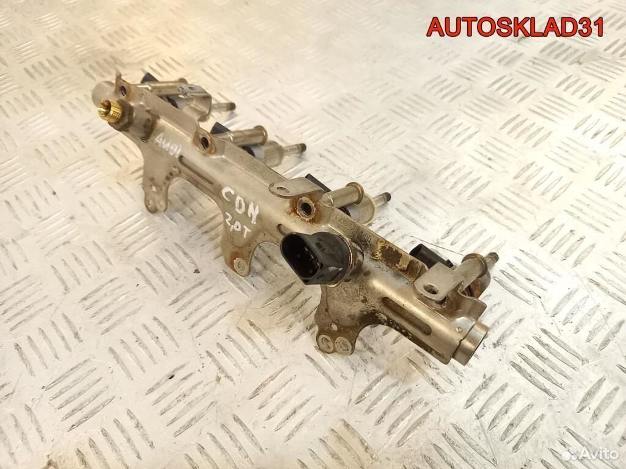 Рейка топливная Audi Q5 8R 2,0 CDN 06J133317M, 1200 рублей, Дубовое