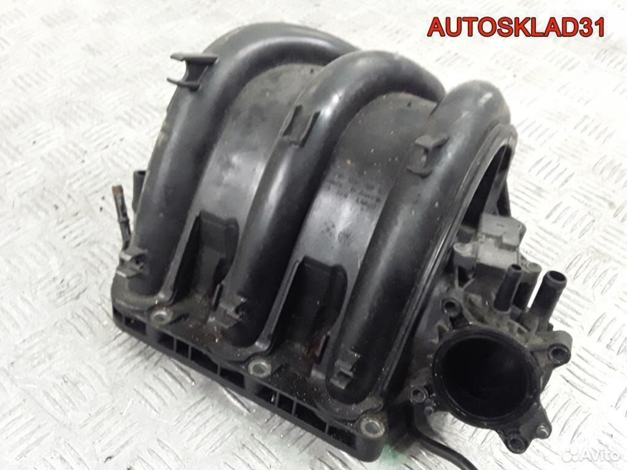 Коллектор впускной VW Polo 1.2 BMD 03D129766L, 2500 рублей, Дубовое