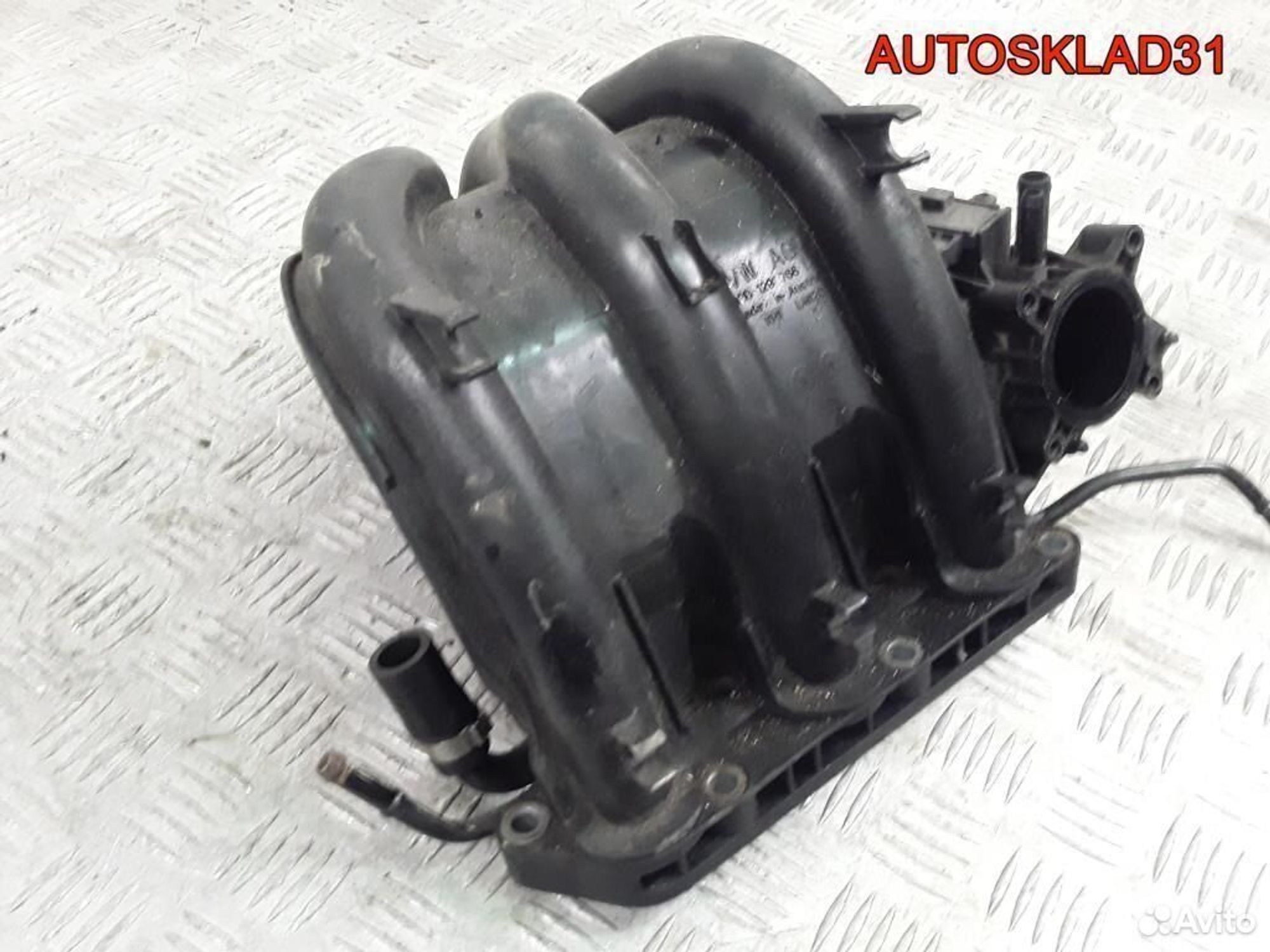 Коллектор впускной VW Polo 1.2 BMD 03D129766L, 2500 рублей, Дубовое