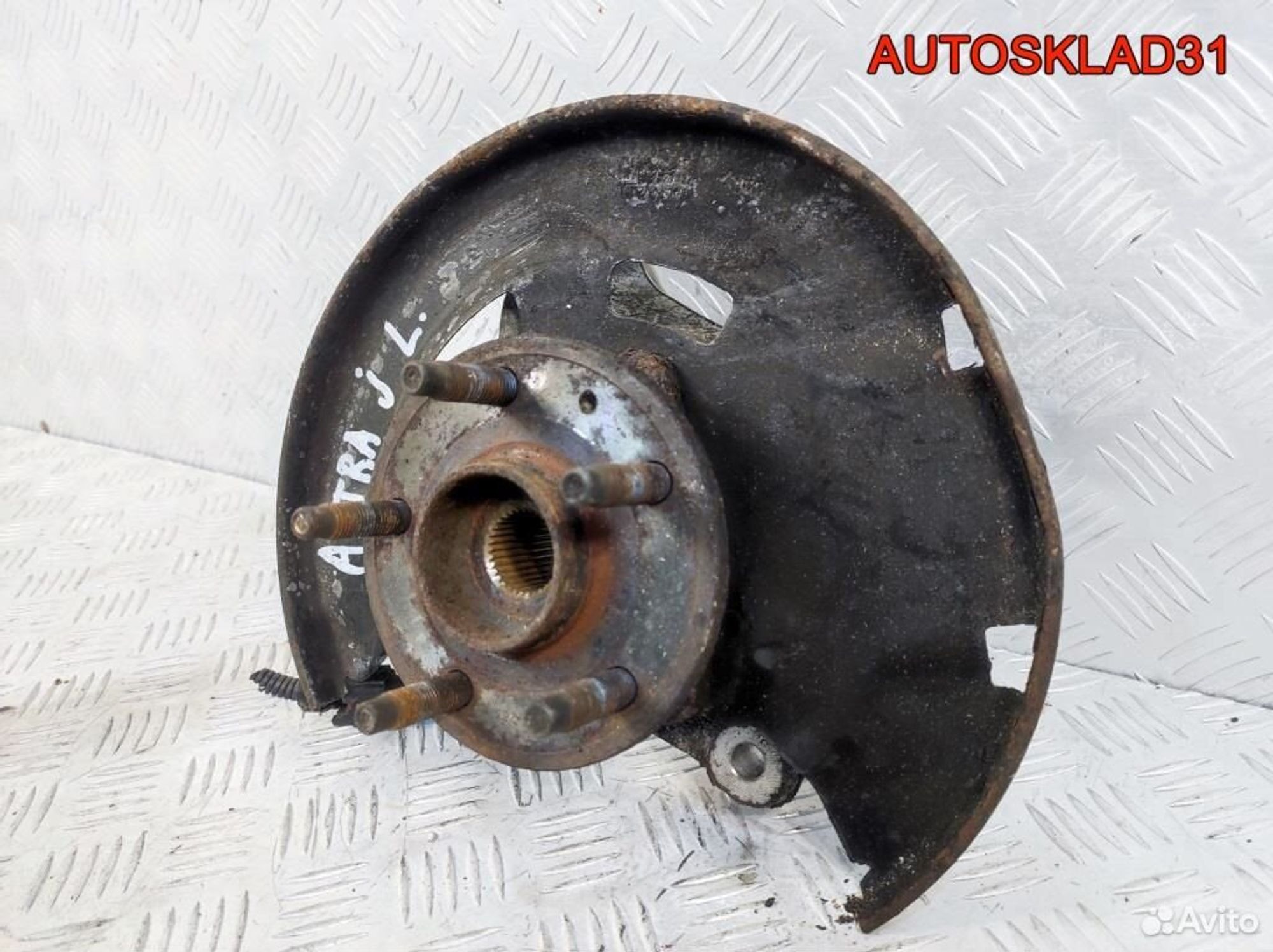 Кулак поворотный передний левый Opel Astra J, 4900 рублей, Дубовое