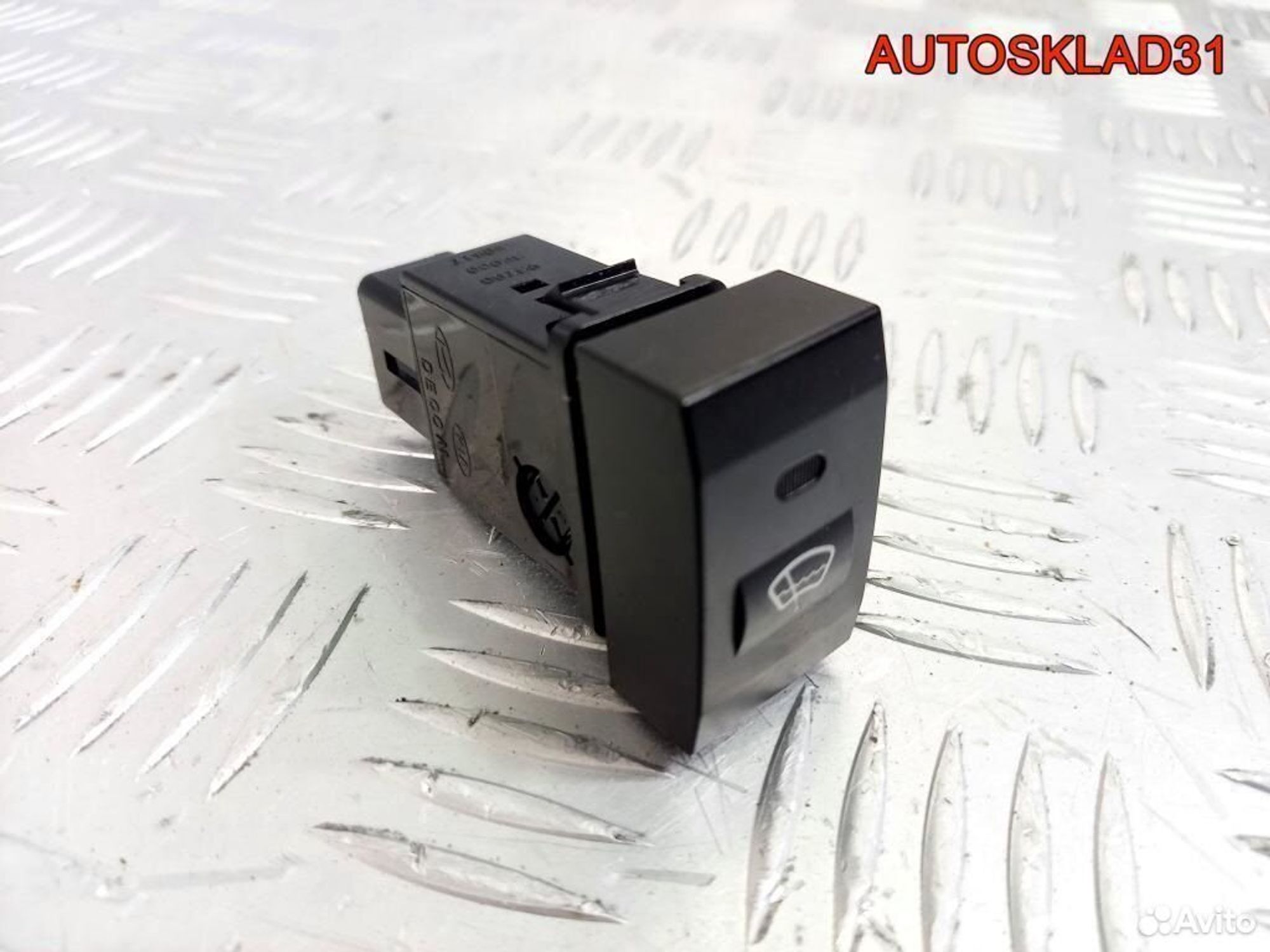 Кнопка обогрева переднего стекла Киа Соренто 1, 600 рублей, Дубовое