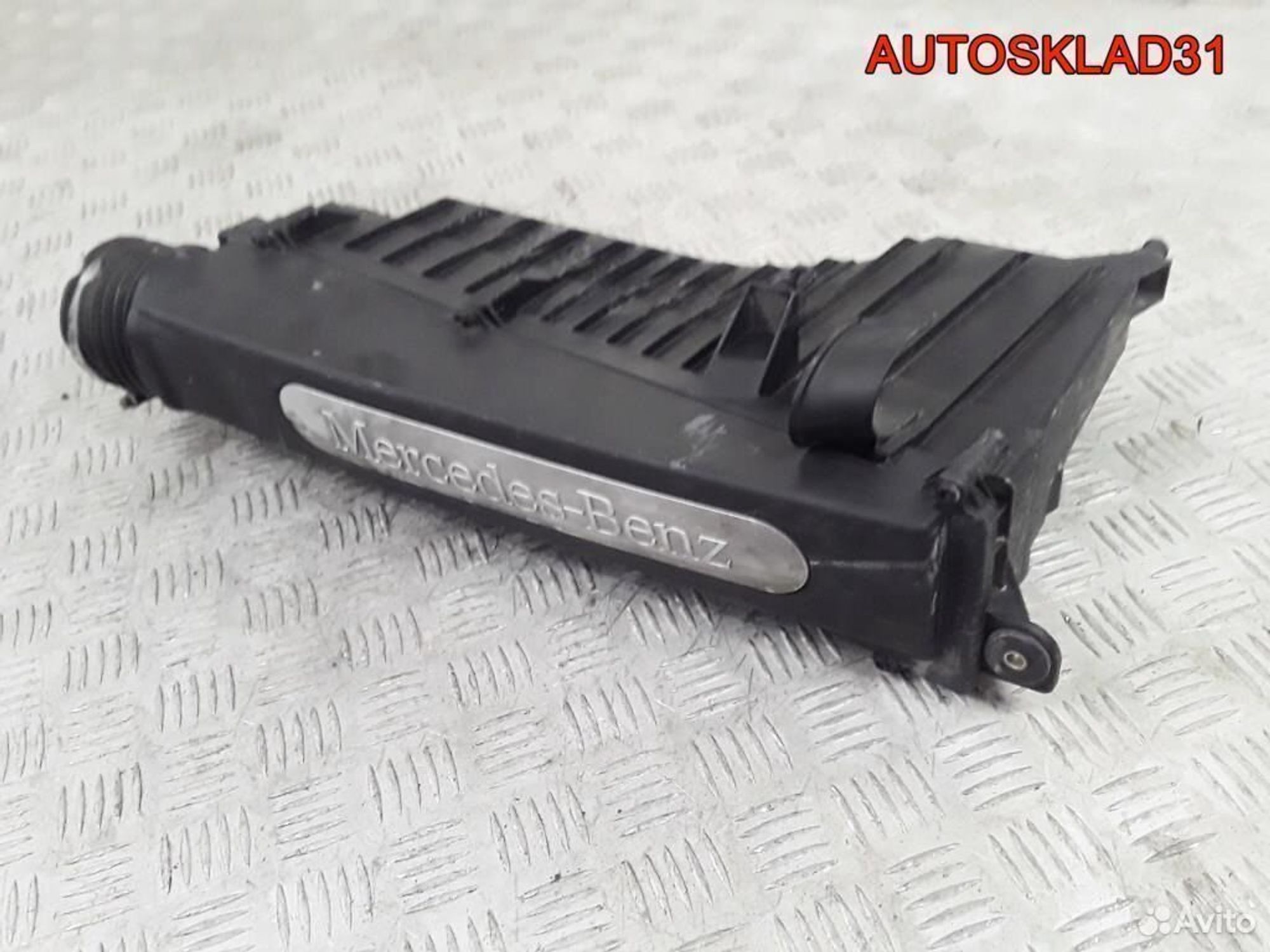 Корпус воздушного фильтра Mercedes W203 1110940204, 2100 рублей, Дубовое