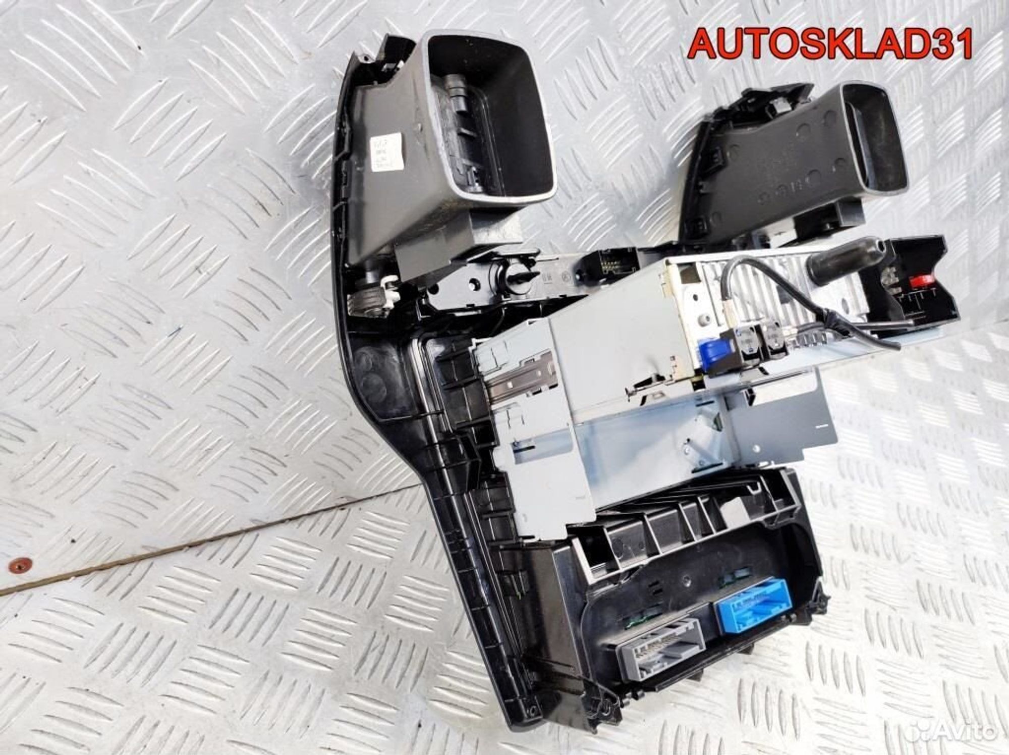 Магнитола Opel Zafira B 13431892, 20300 рублей, Дубовое