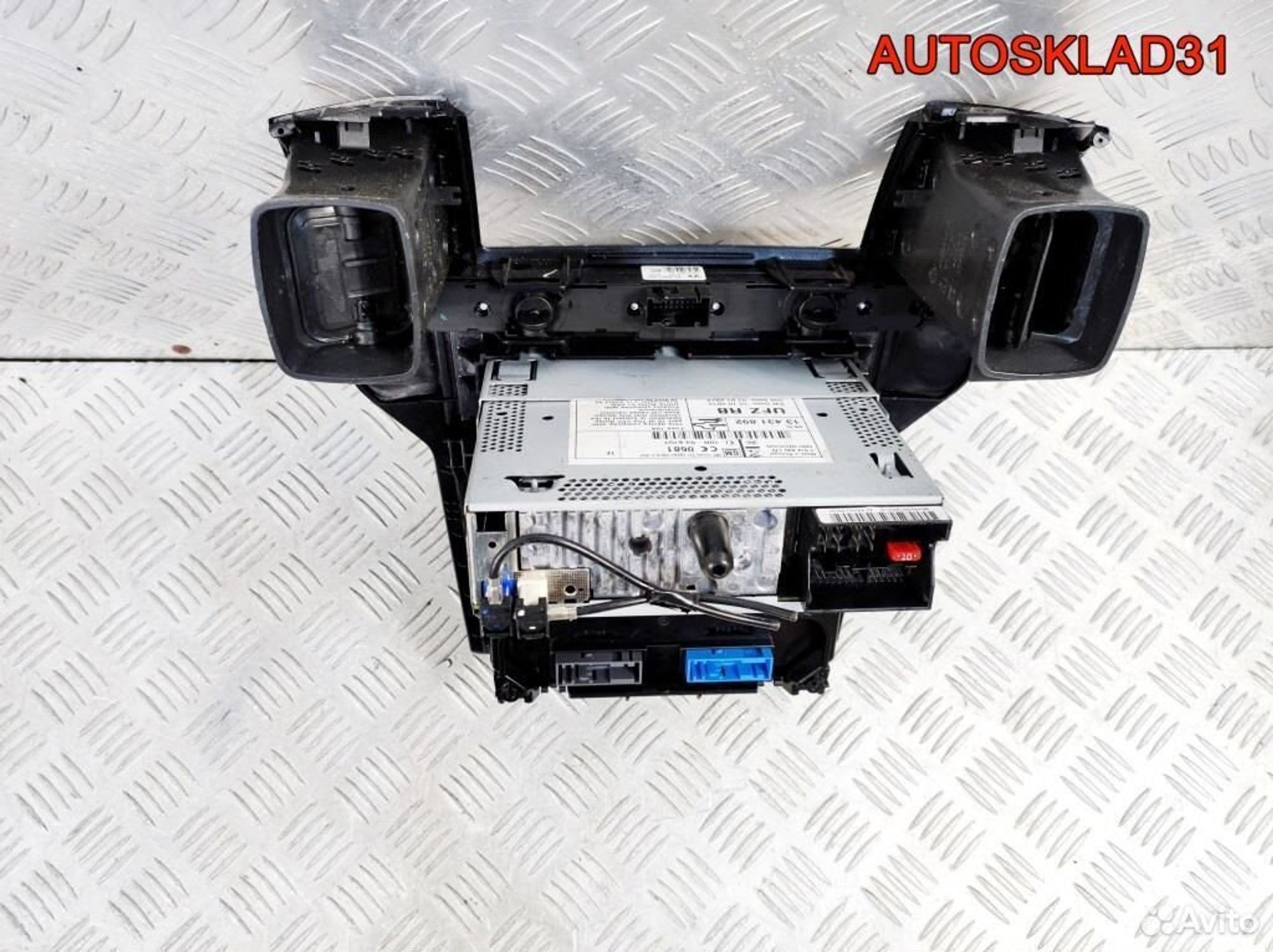 Магнитола Opel Zafira B 13431892, 20300 рублей, Дубовое