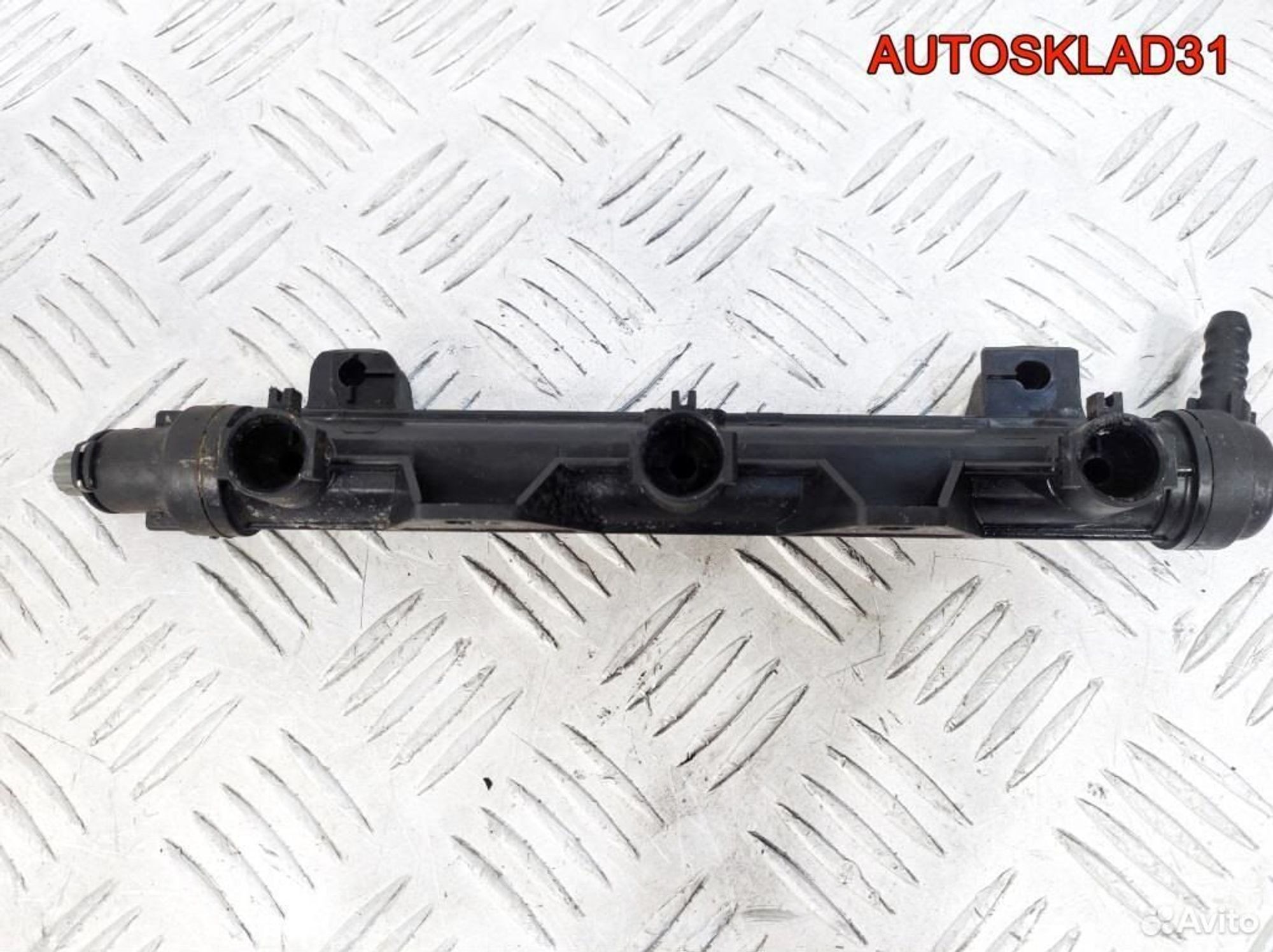 Рейка топливная VW Polo 4 1,2 BME 03E133320A, 1100 рублей, Дубовое