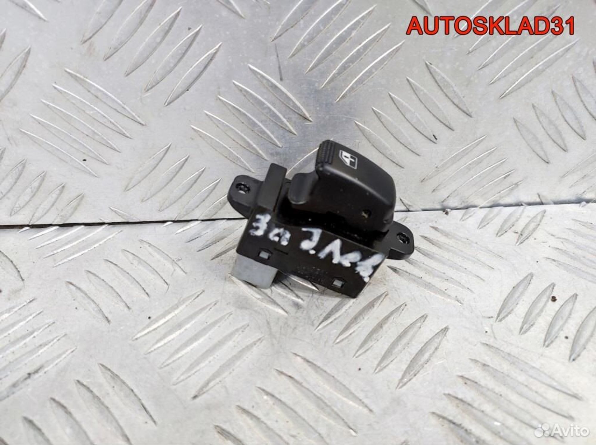 Кнопка стеклоподъемника Kia Picanto 935782D000, 600 рублей, Дубовое