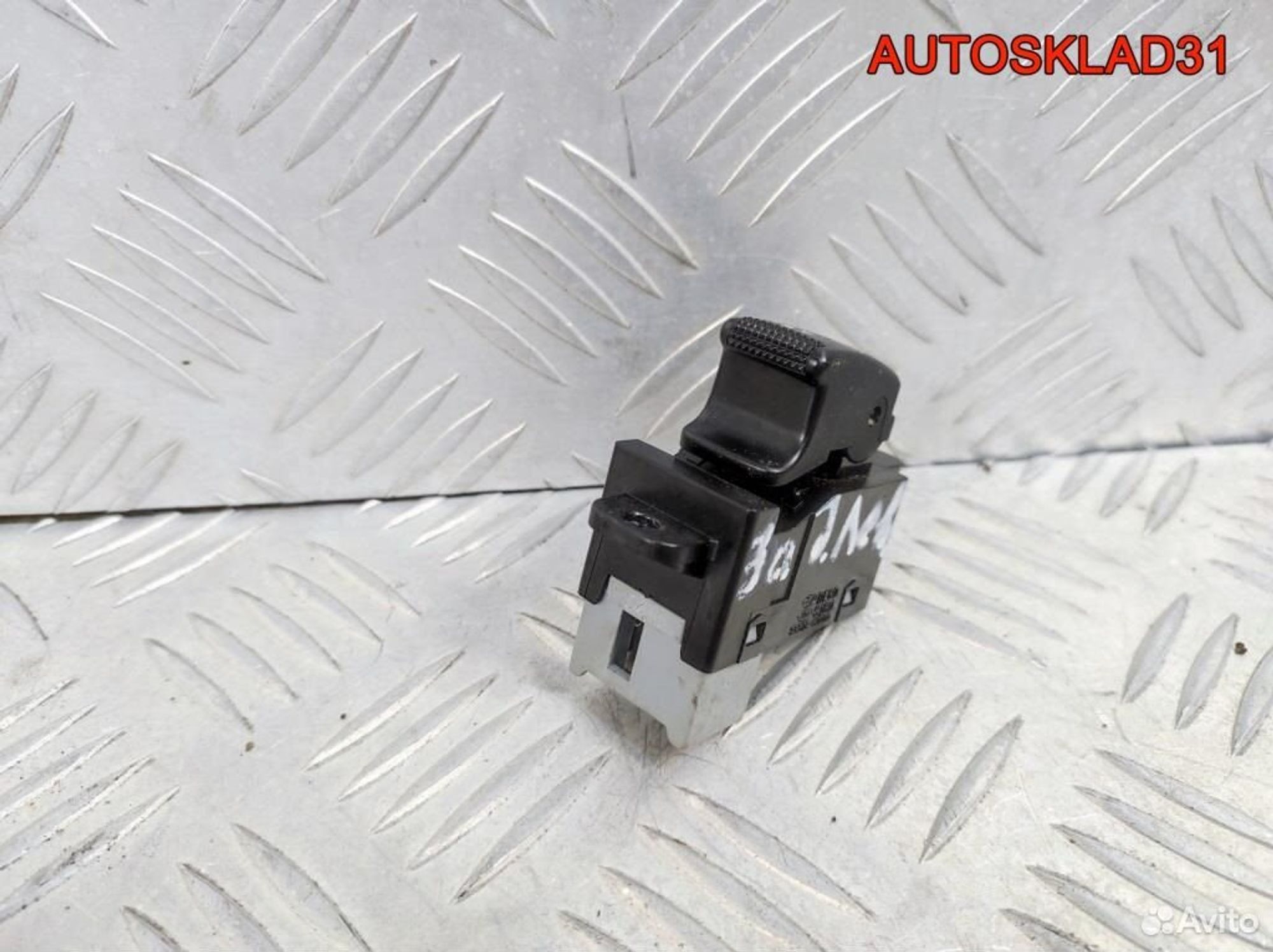 Кнопка стеклоподъемника Kia Picanto 935782D000, 600 рублей, Дубовое