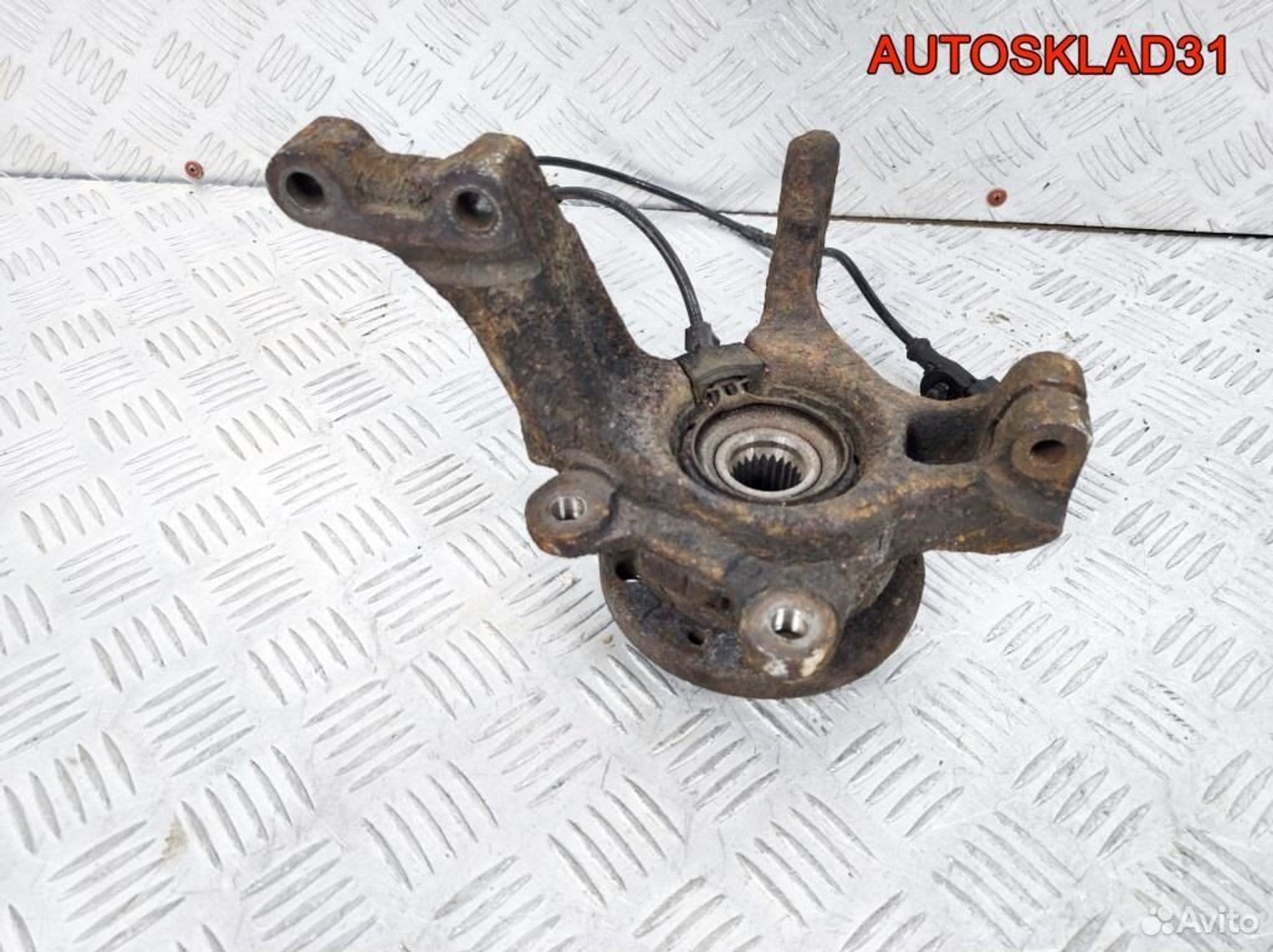 Кулак поворотный передний правый Renault Logan, 3600 рублей, Дубовое