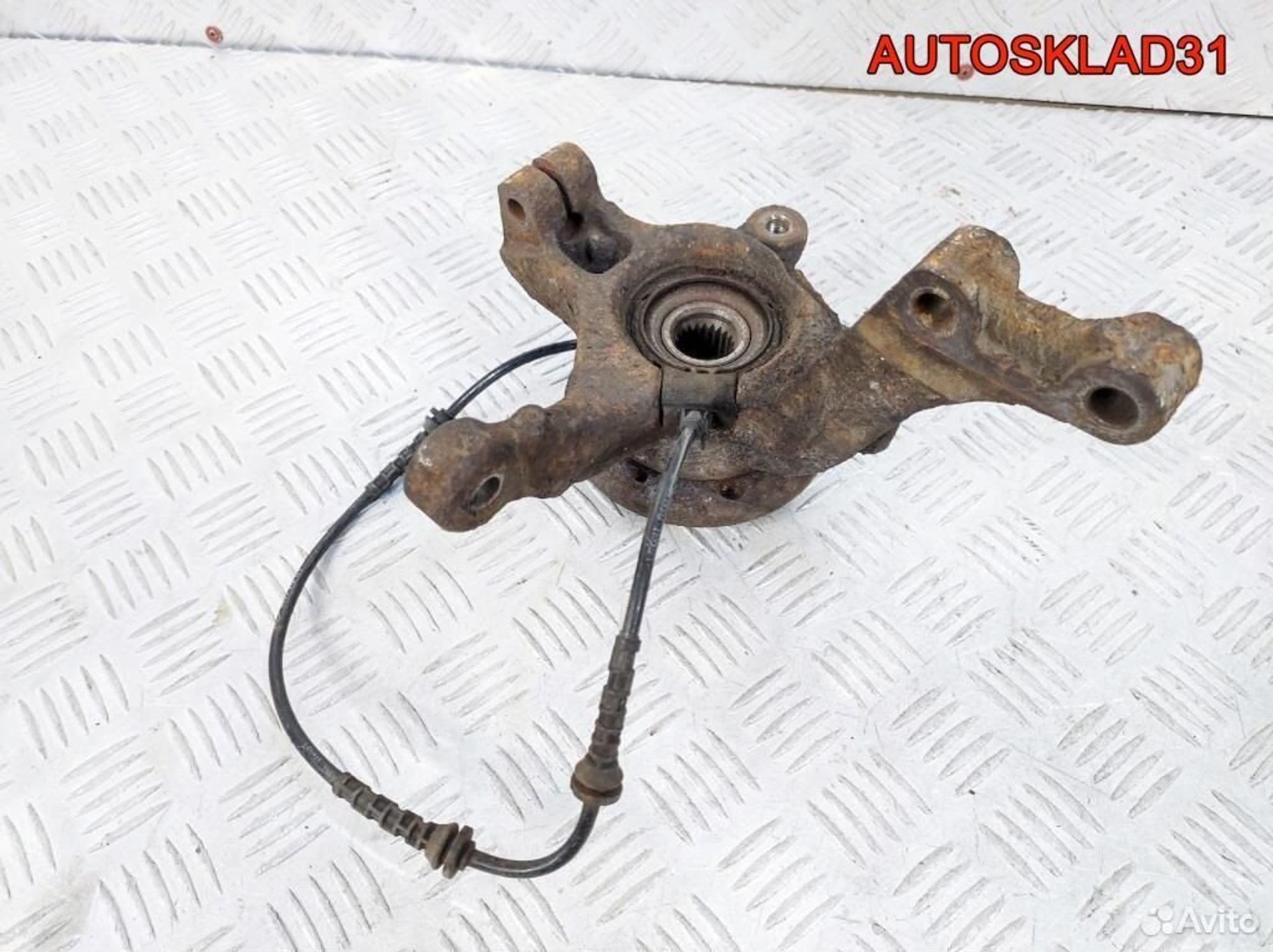 Кулак поворотный передний правый Renault Logan, 3600 рублей, Дубовое