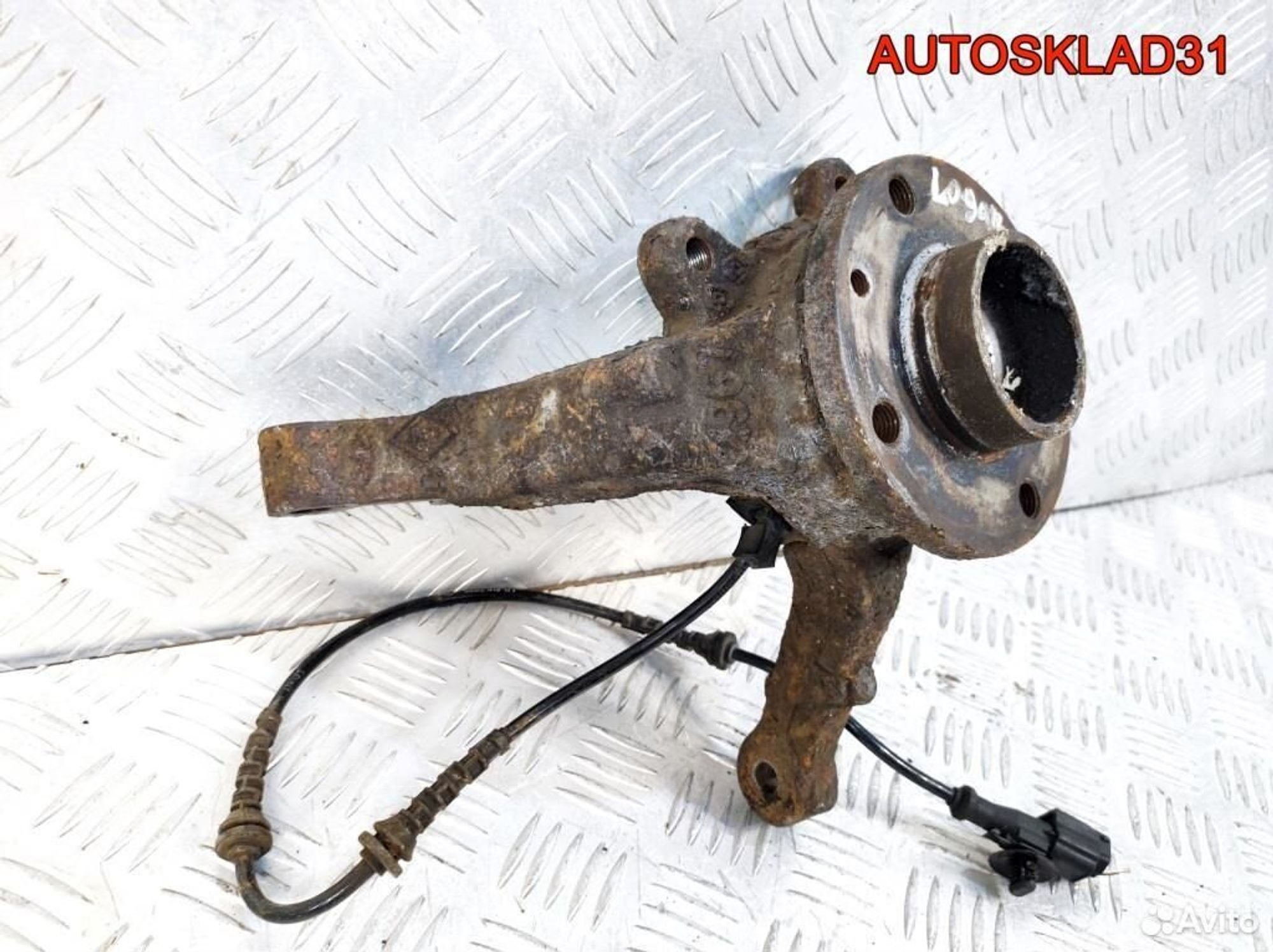 Кулак поворотный передний правый Renault Logan, 3600 рублей, Дубовое