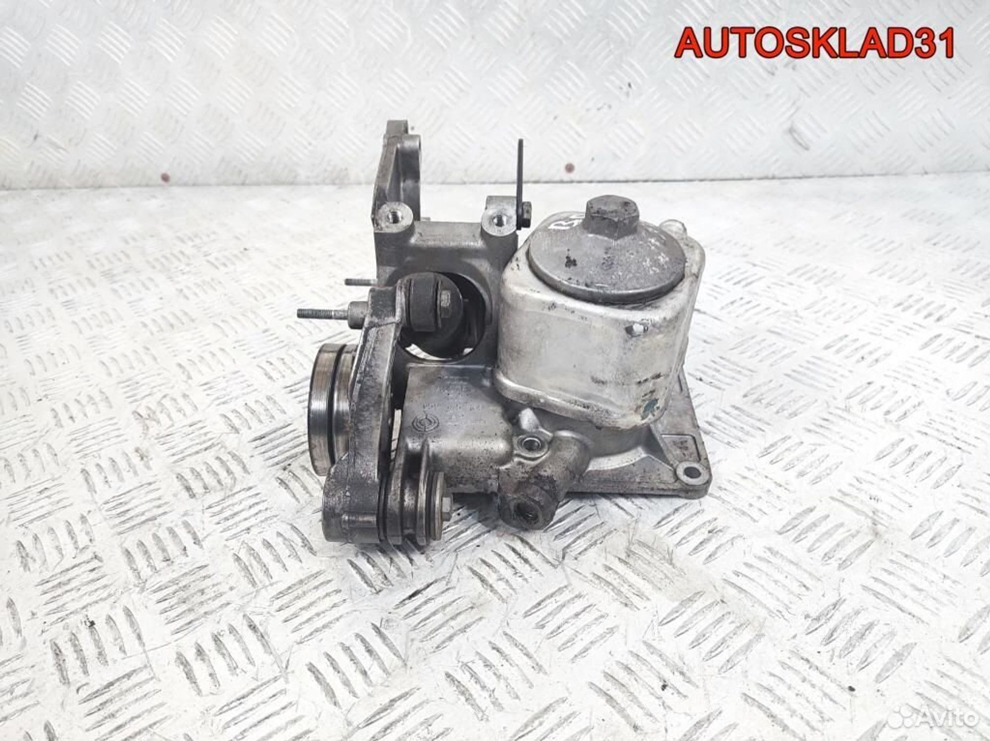 Кронштейн Гура Audi A6 C5 2.5 TDI 059145169, 4900 рублей, Дубовое