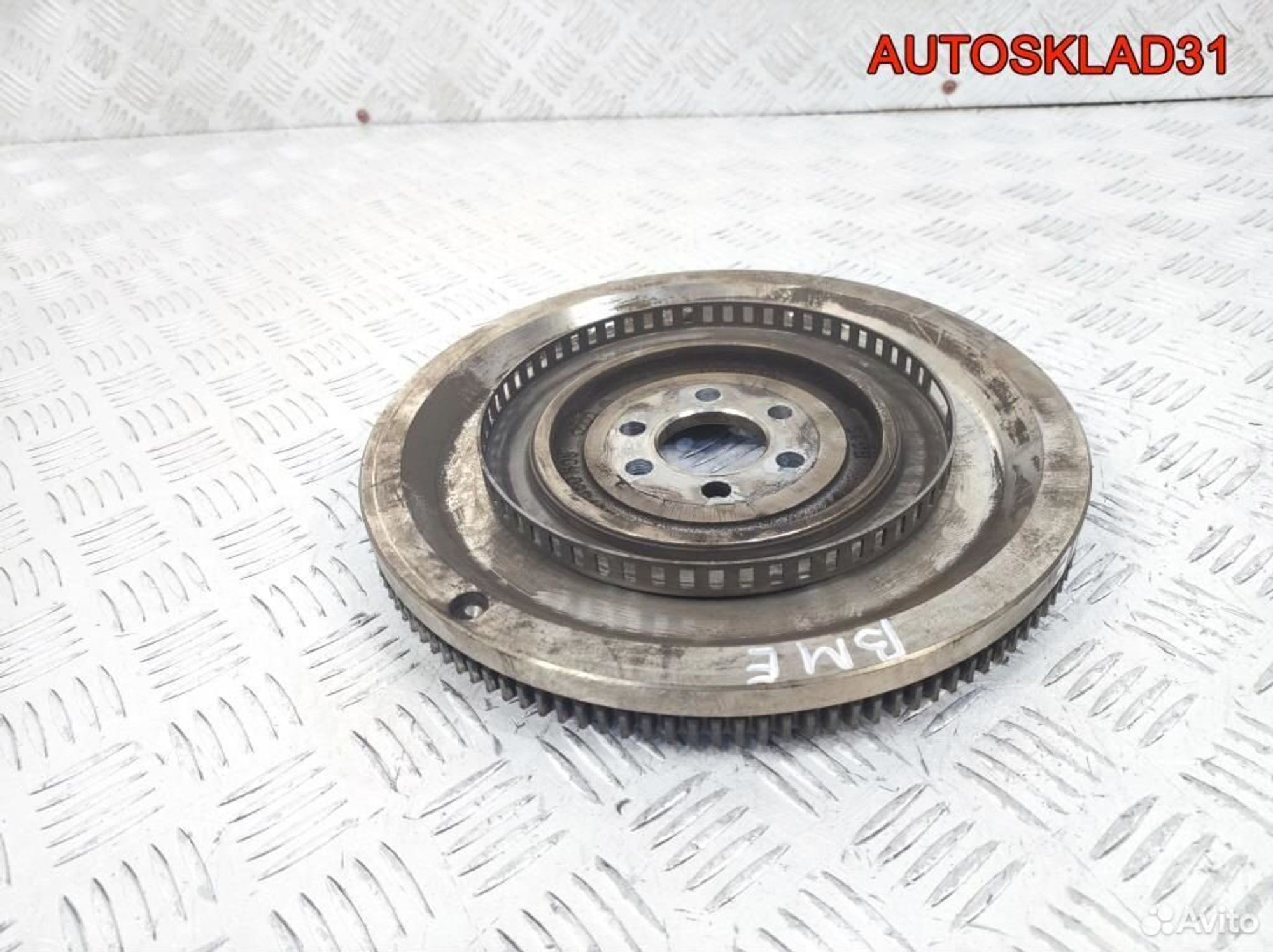 Маховик Volkswagen Polo 1.2 BME 03D105271 Бензин, 900 рублей, Дубовое