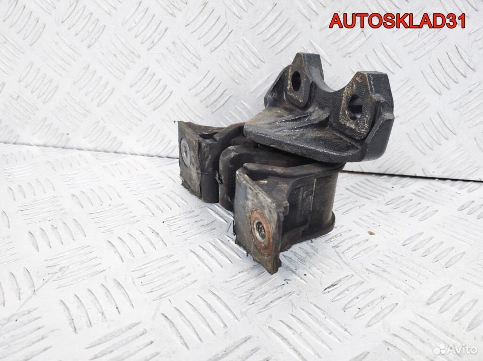 Опора двигателя Opel Meriva 1.6 24467436 Бензин, 1100 рублей, Дубовое