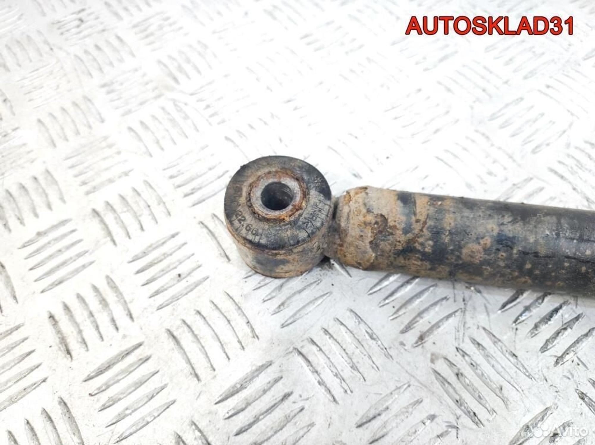 Амортизатор задний Renault Sandero 8200953294, 1300 рублей, Дубовое