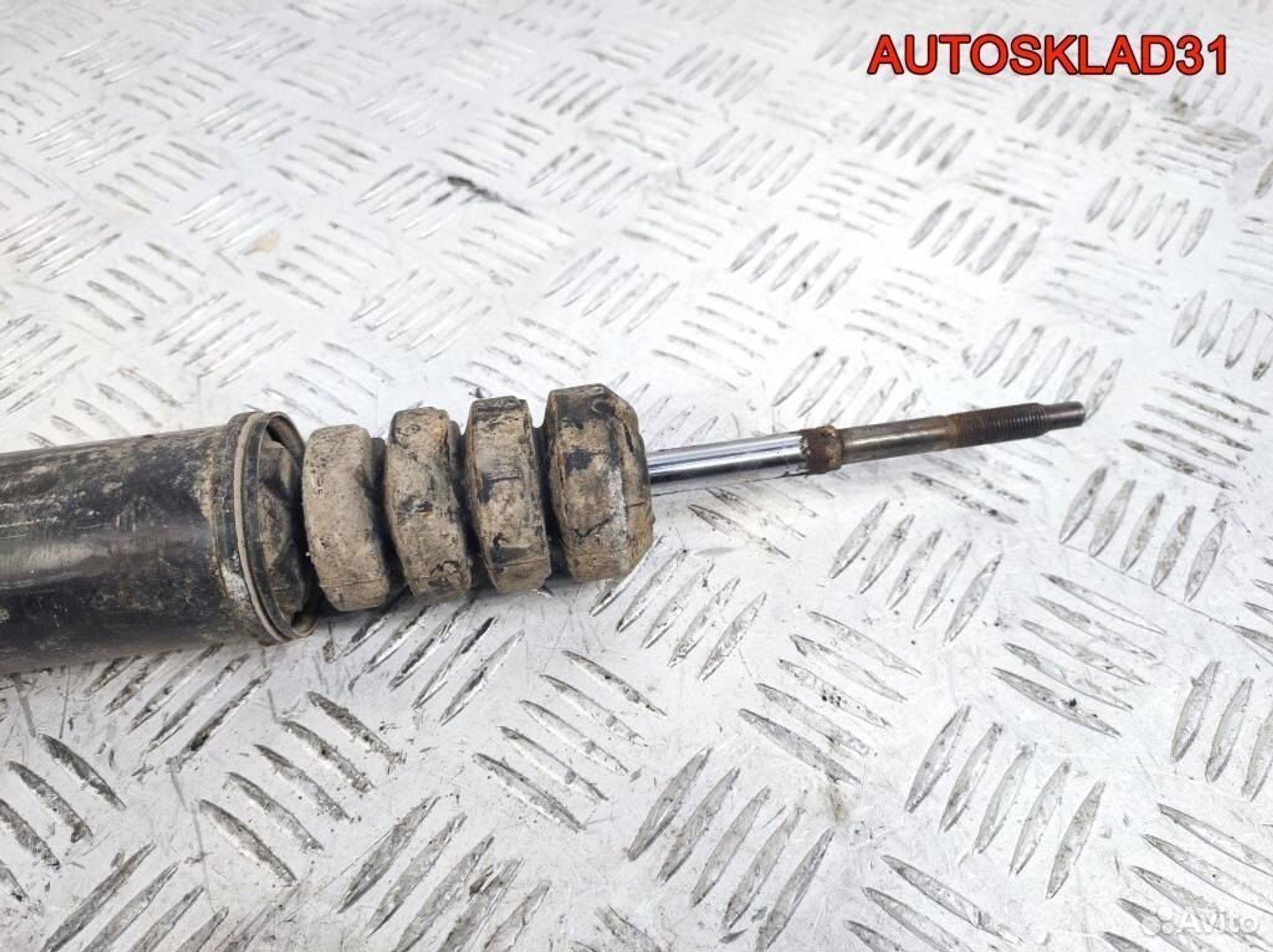 Амортизатор задний Renault Sandero 8200953294, 1300 рублей, Дубовое