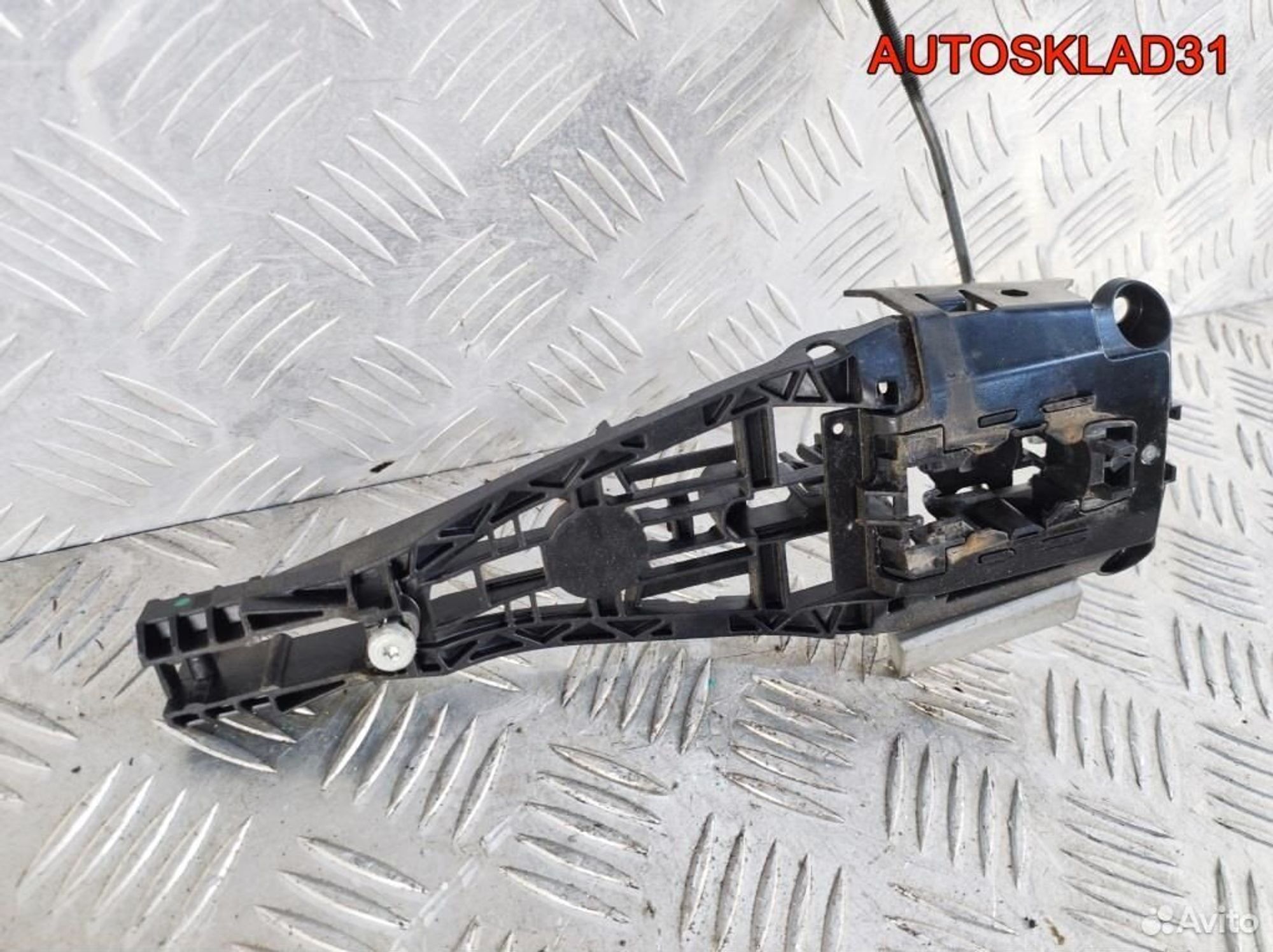 Кронштейн ручки двери правой Opel Astra J 138174, 1700 рублей, Дубовое