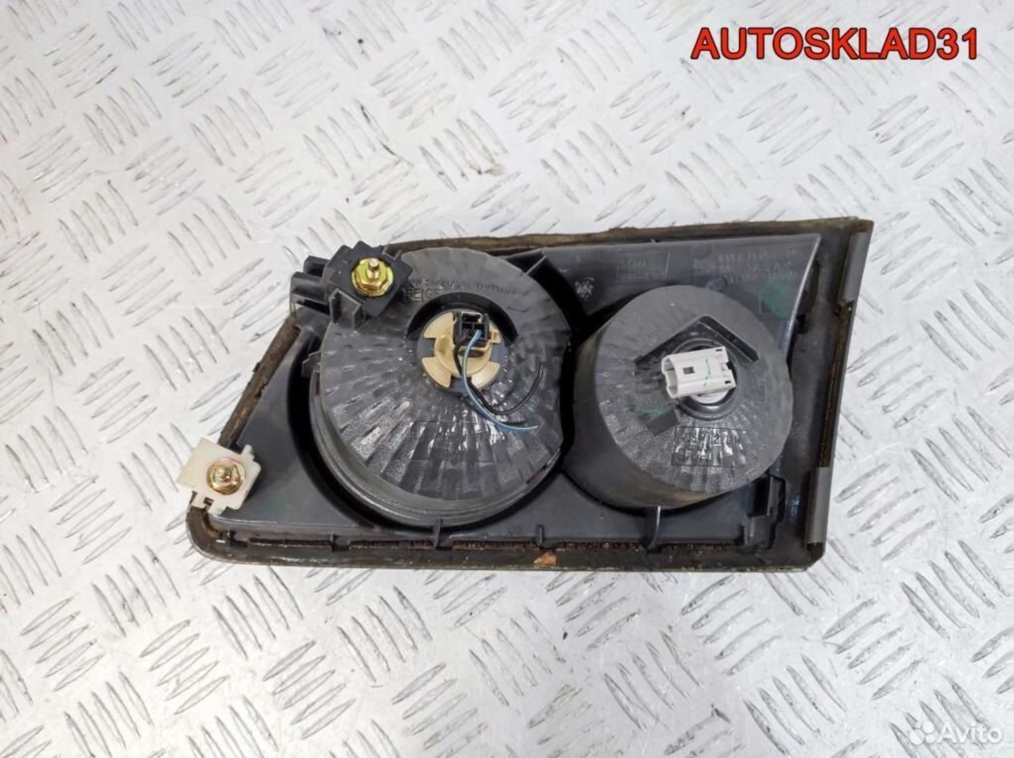 Фонарь задний внутренний левый Mazda 6 GG 22661974, 2100 рублей, Дубовое