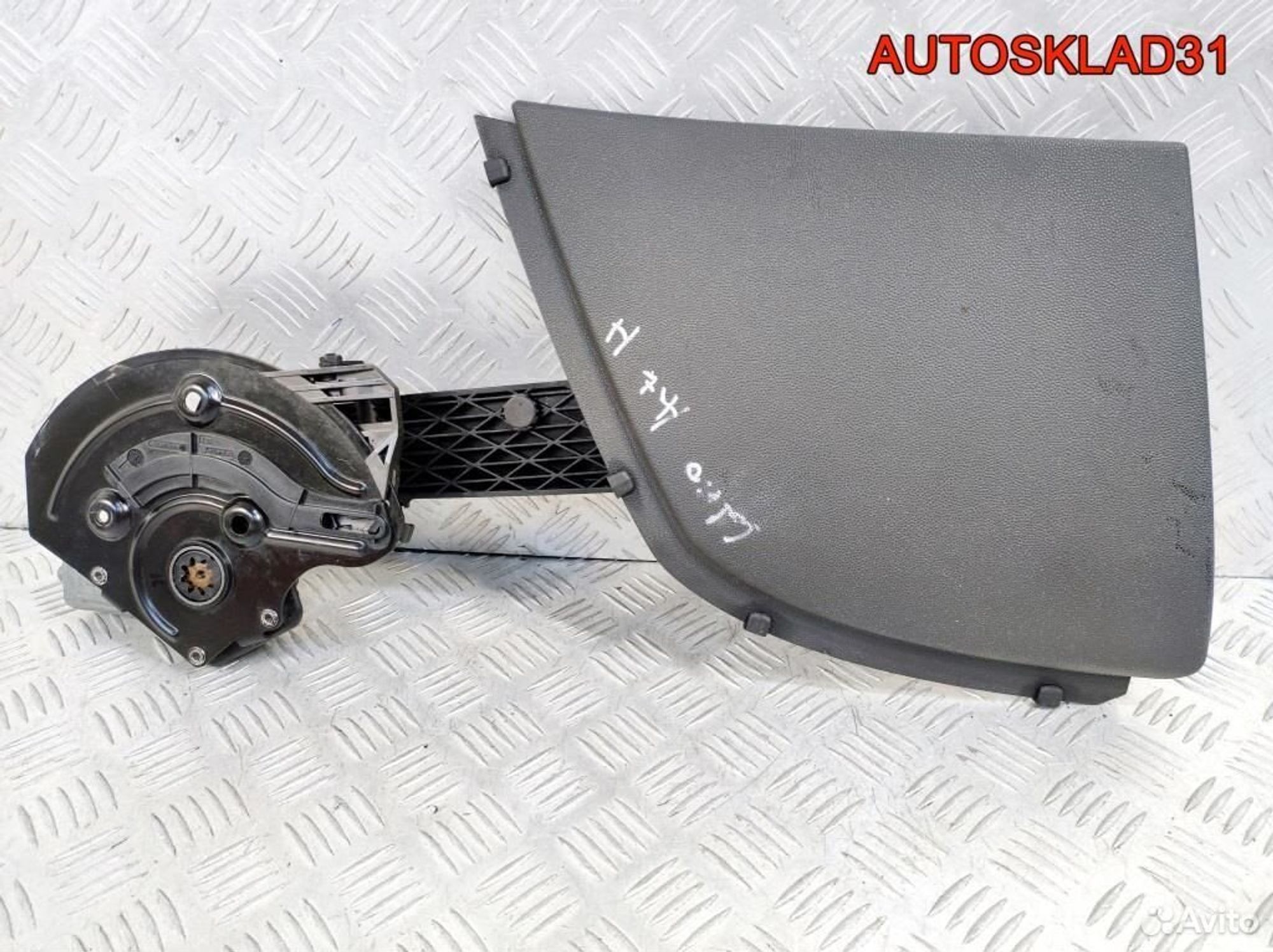 Механизм складывания крыши правый Opel Astra H, 5200 рублей, Дубовое