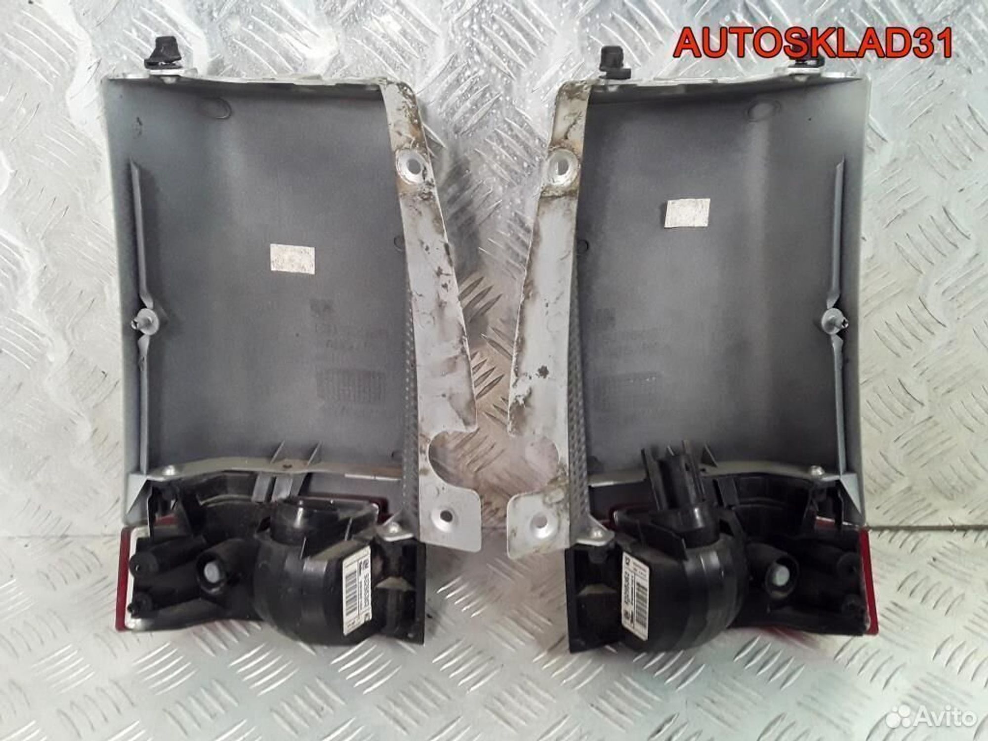 Фонарь задний противотуманный Opel Meriva 93295362, 1200 рублей, Дубовое