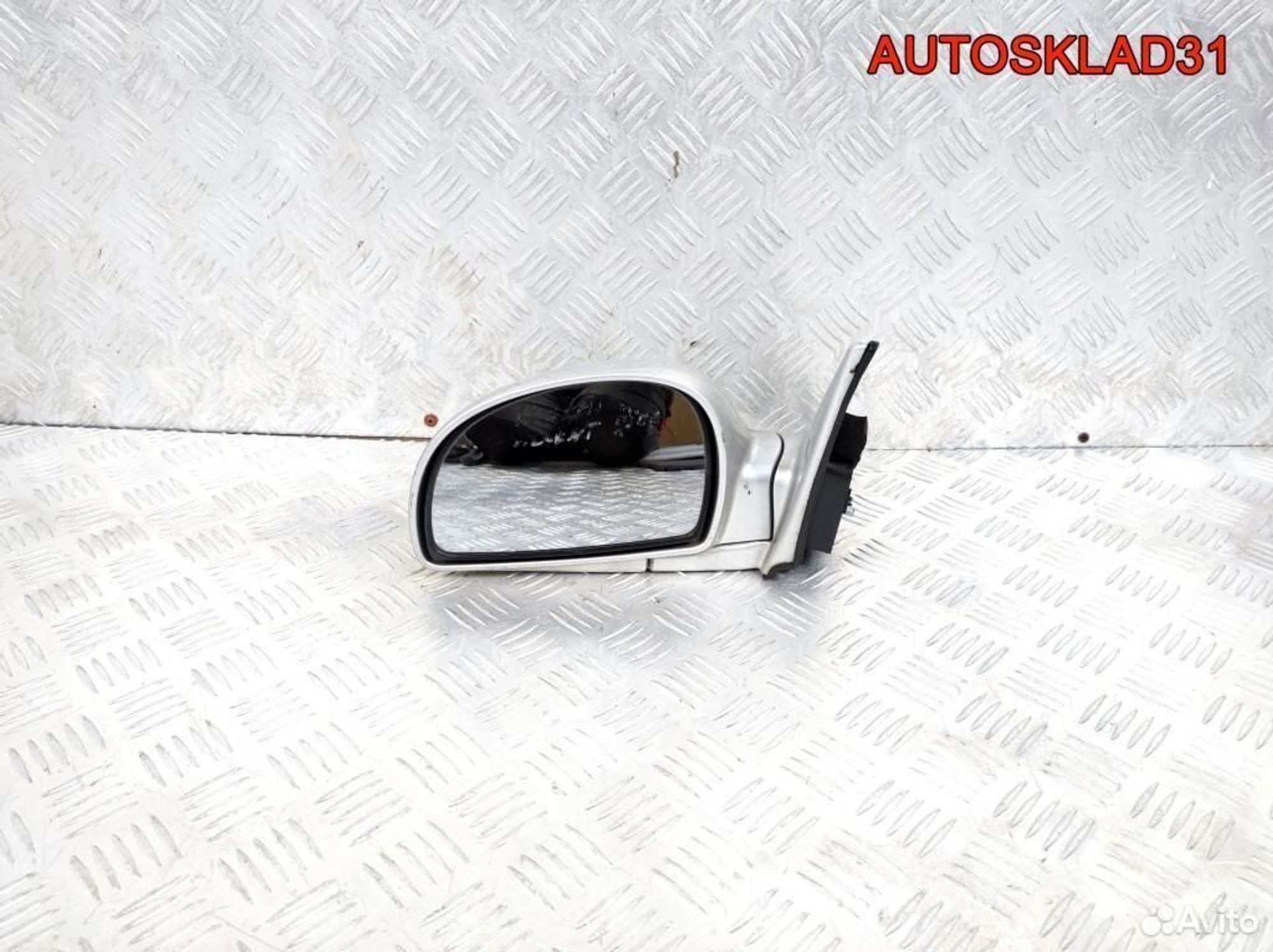 Зеркало левое Hyundai Accent 2 8761025760, 3600 рублей, Дубовое