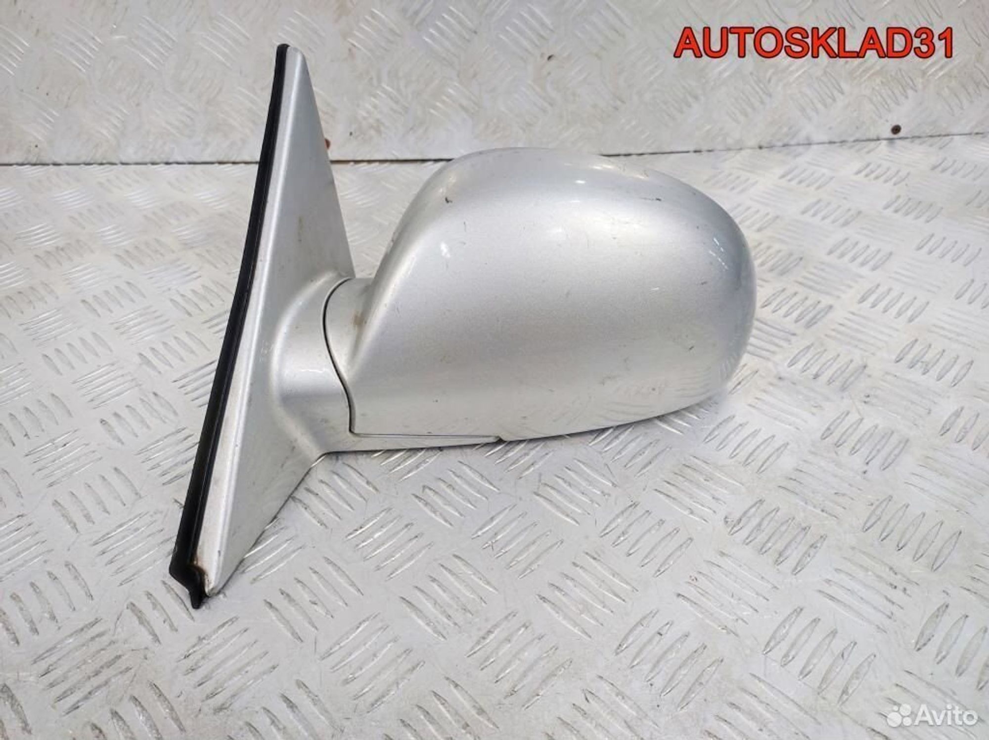 Зеркало левое Hyundai Accent 2 8761025760, 3600 рублей, Дубовое