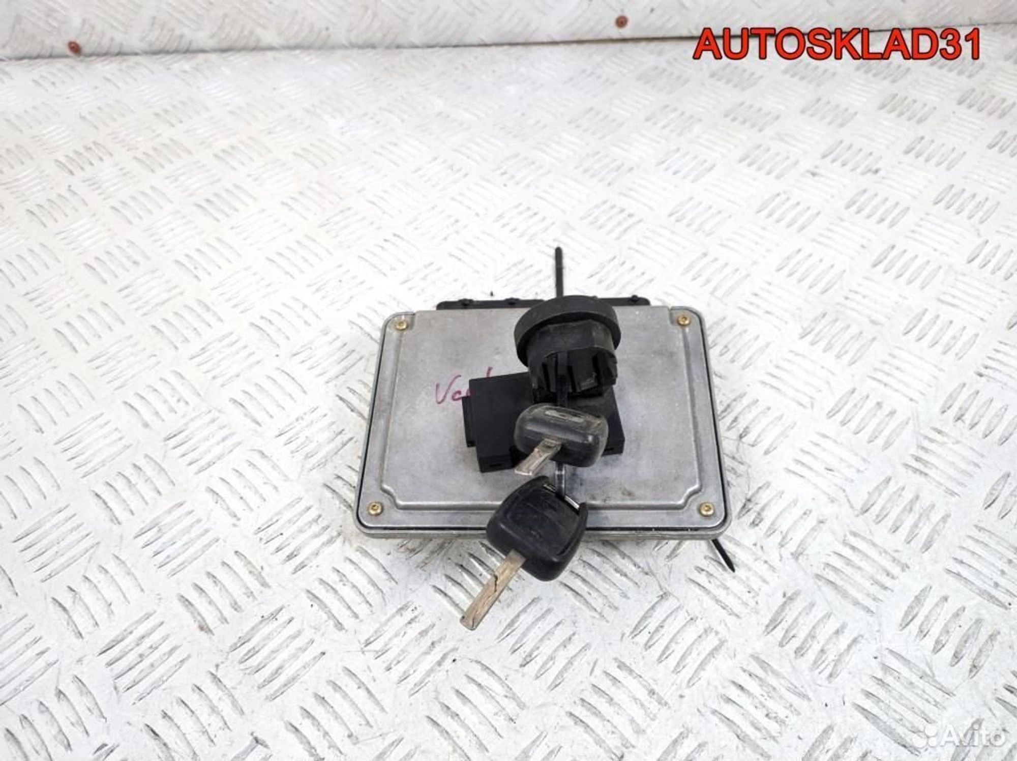 Блок Эбу комплект Opel Vectra B Y22DTR 0281010271, 9200 рублей, Дубовое