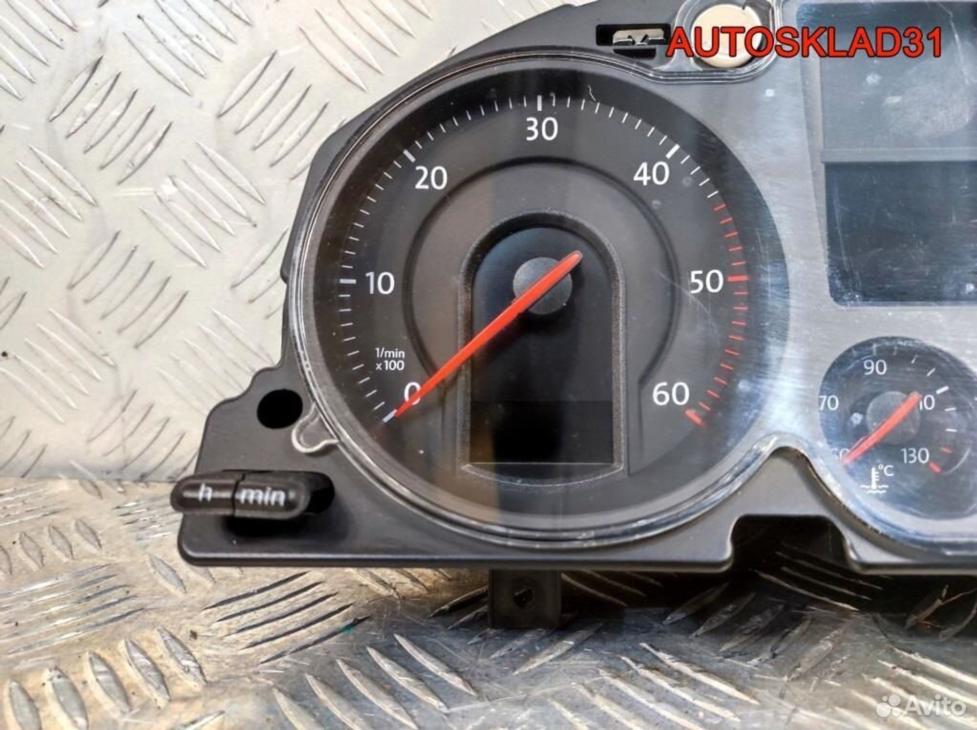 Панель приборов VW Passat B6 3C0920860K Дизель, 3200 рублей, Дубовое