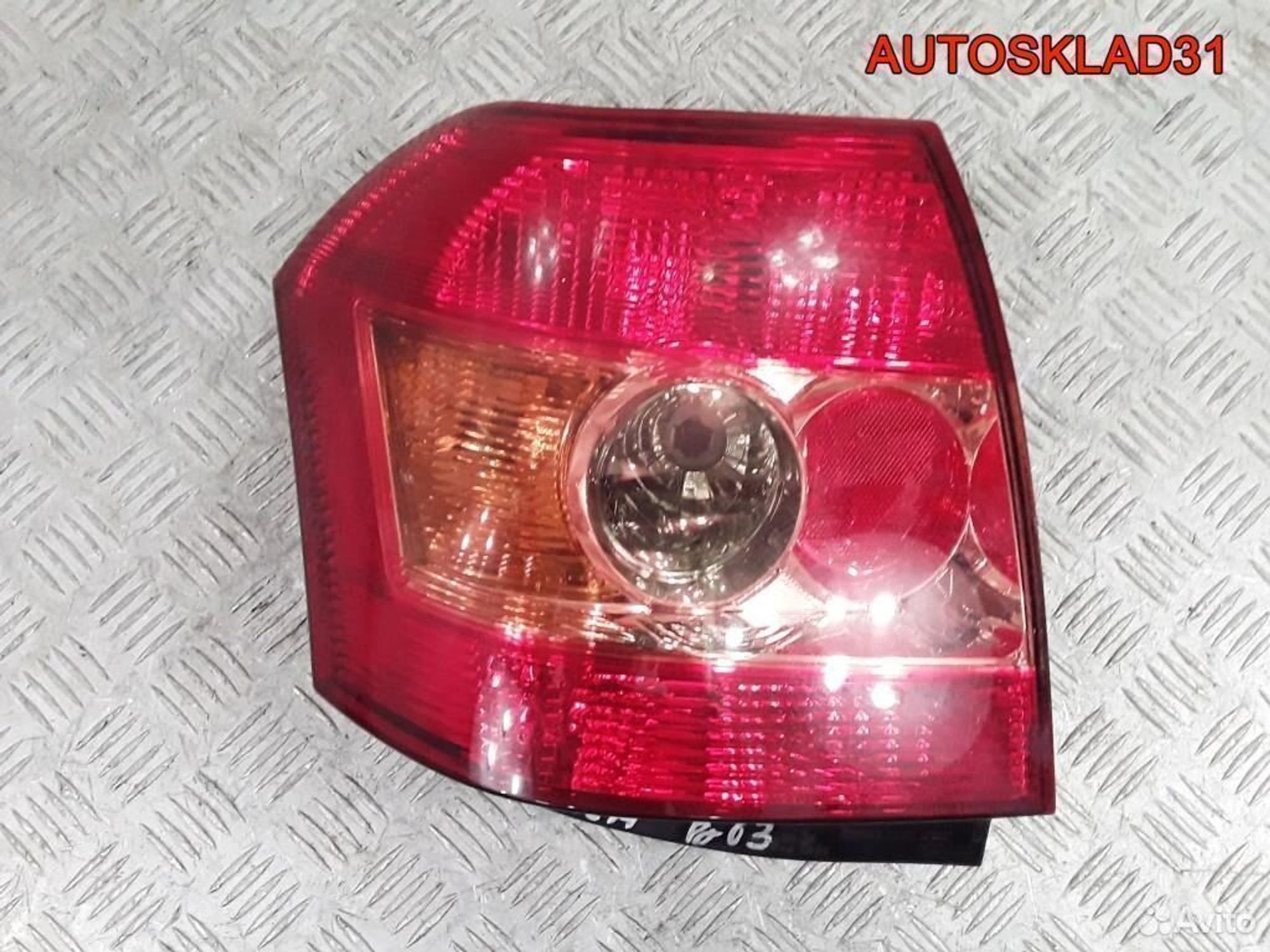 Фонарь задний правый Toyota Corolla E12 Рестайлинг, 2900 рублей, Дубовое