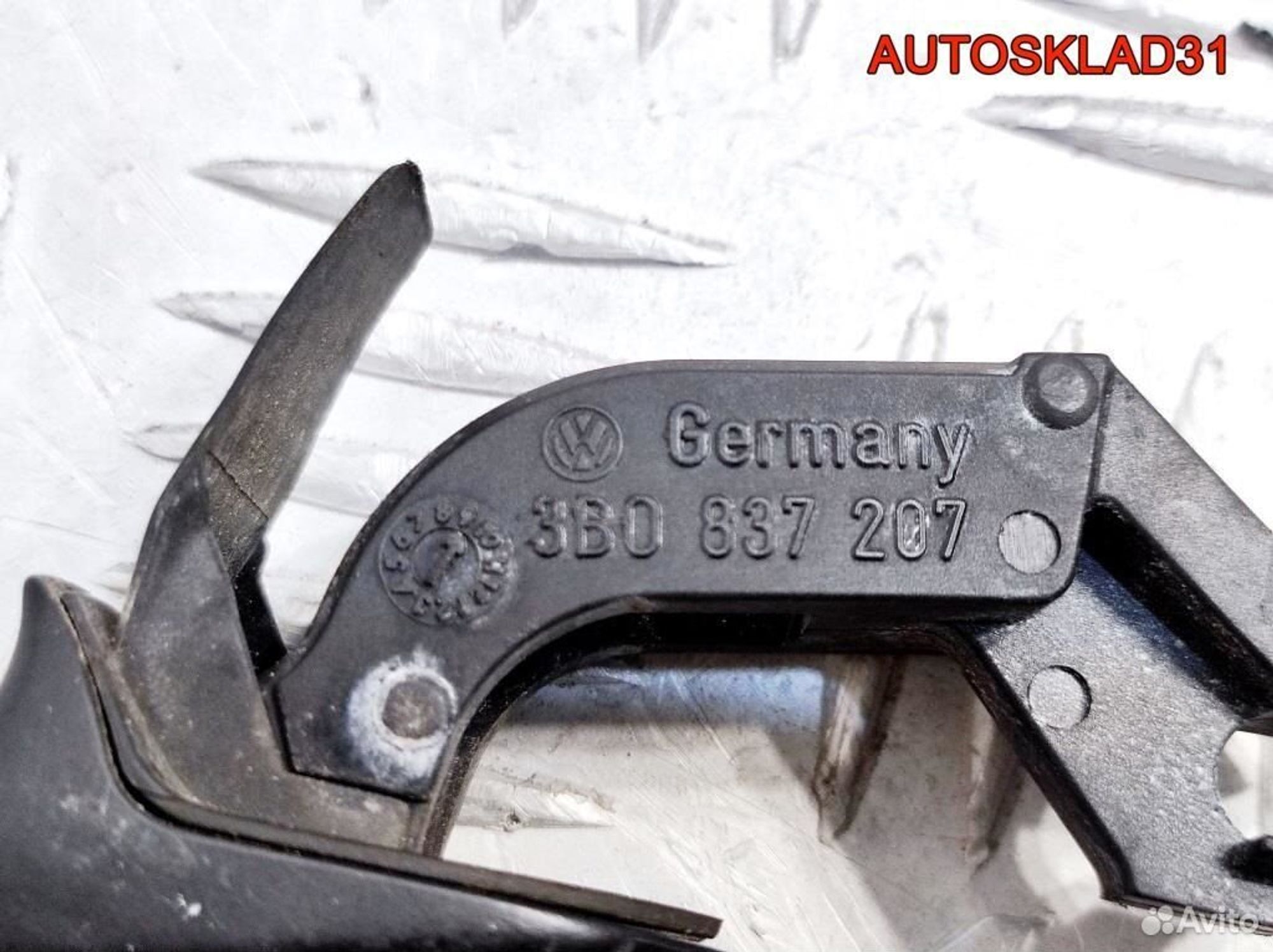 Ручка двери наружная Volkswagen Golf 5 3B0837207, 600 рублей, Дубовое