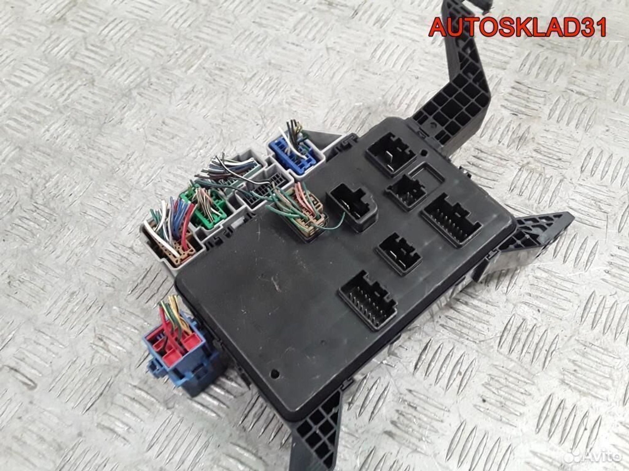 Блок предохранителей Ford Mondeo 3 1s7t14a073af, 1200 рублей, Дубовое