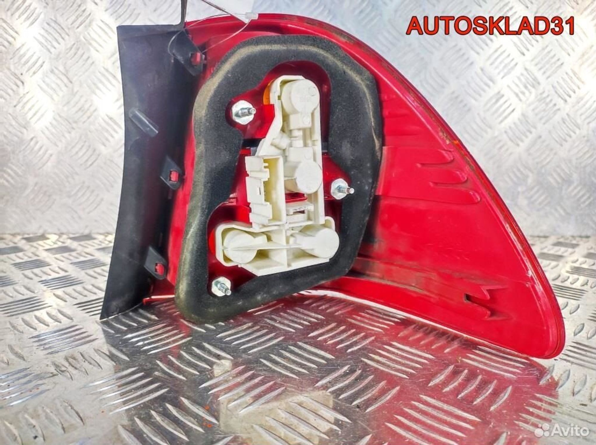 Фонарь задний наружный левый BMW E90 63217160061, 9200 рублей, Дубовое