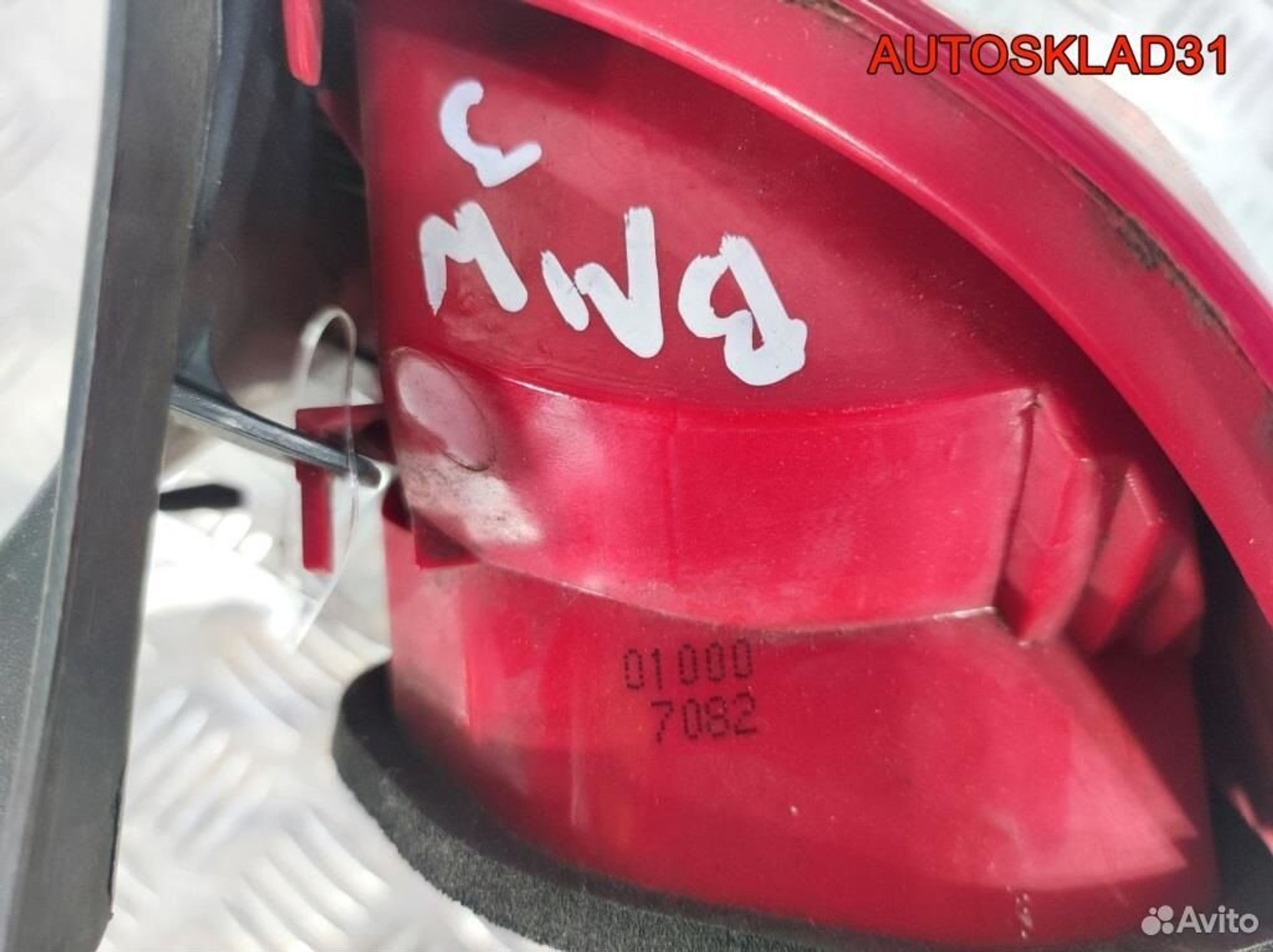 Фонарь задний наружный левый BMW E90 63217160061, 9200 рублей, Дубовое