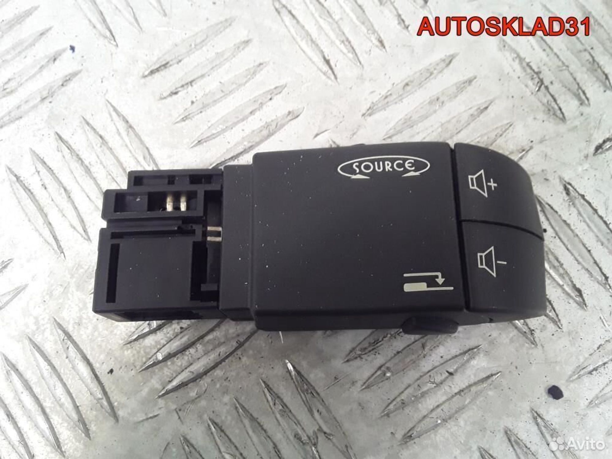 Переключатель управления магнитолой Renault Laguna, 600 рублей, Дубовое