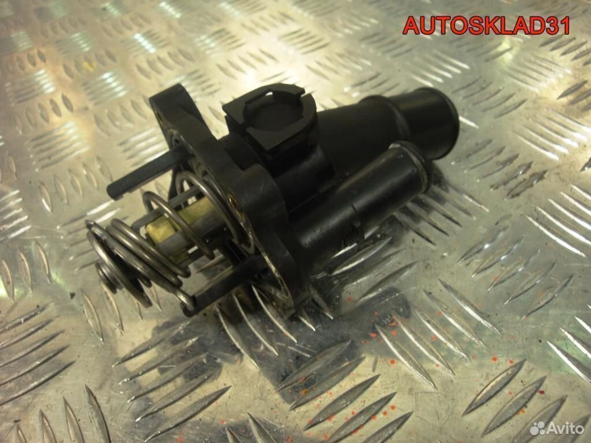 Корпус термостата Mazda 3 BK 2,0 LF5015170, 1300 рублей, Дубовое