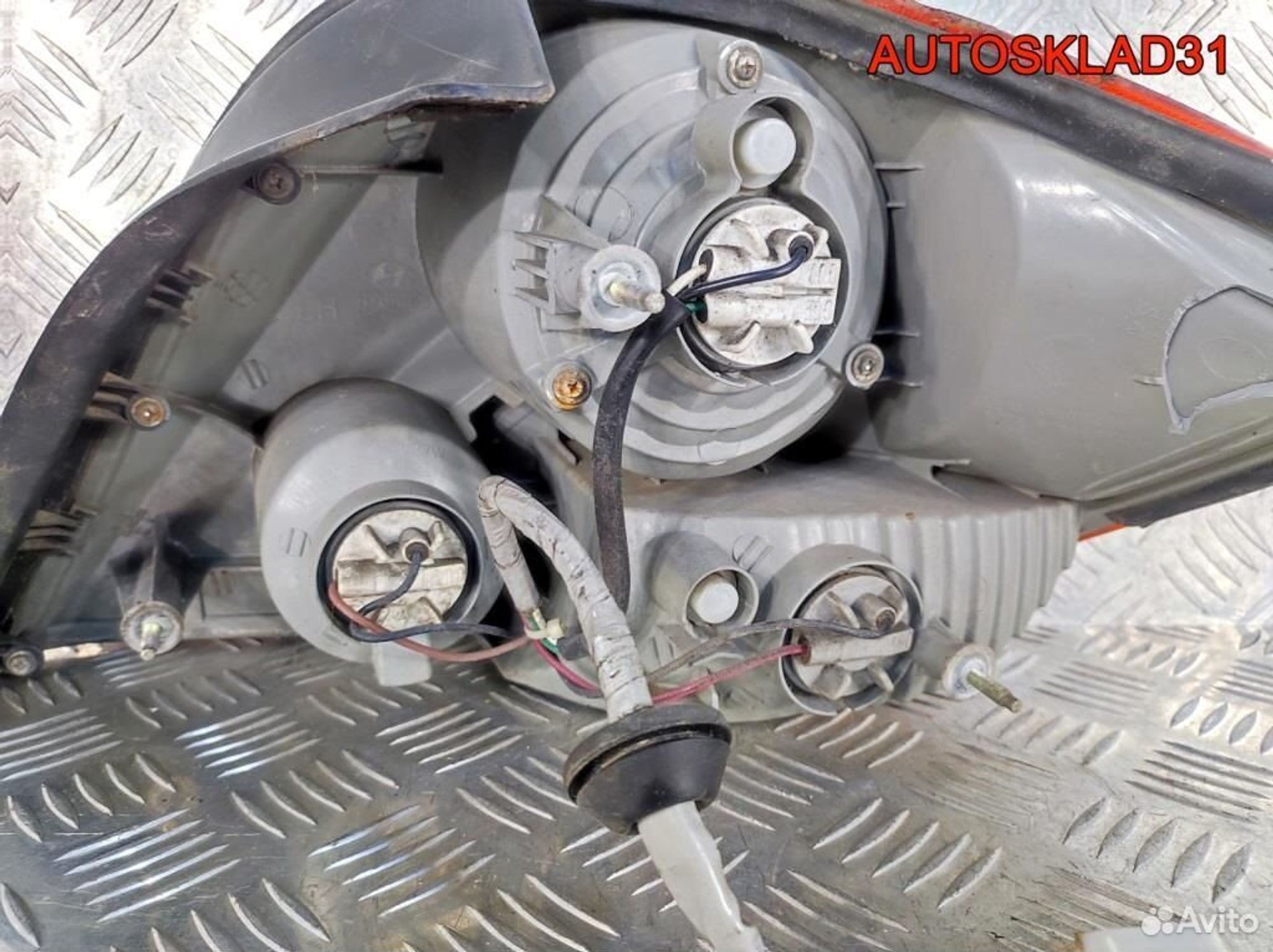 Фонарь задний левый Hyundai Coupe GK 924012C010, 3600 рублей, Дубовое