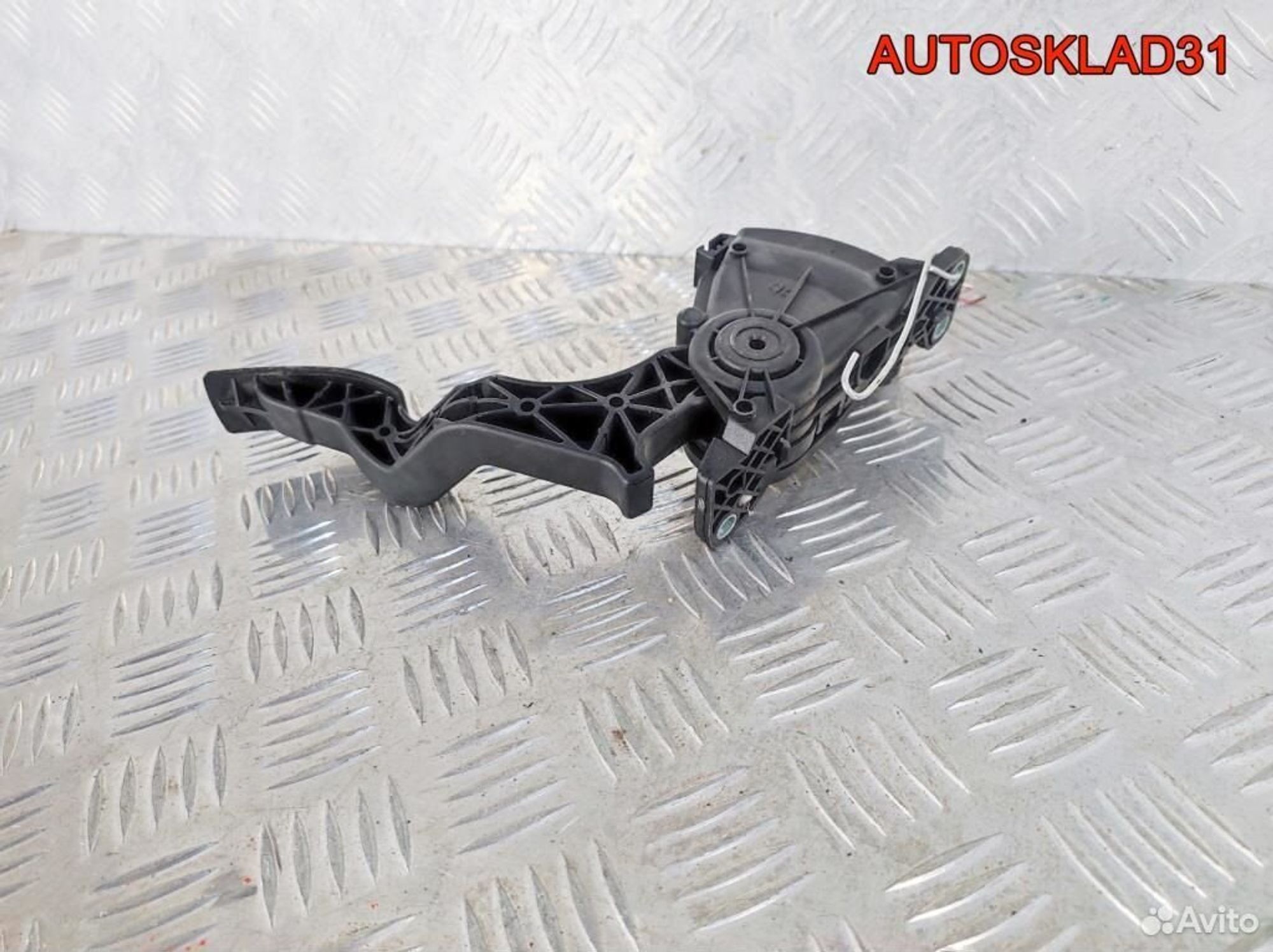 Педаль газа Ford Fusion 2S619F836AB Бензин, 1100 рублей, Дубовое