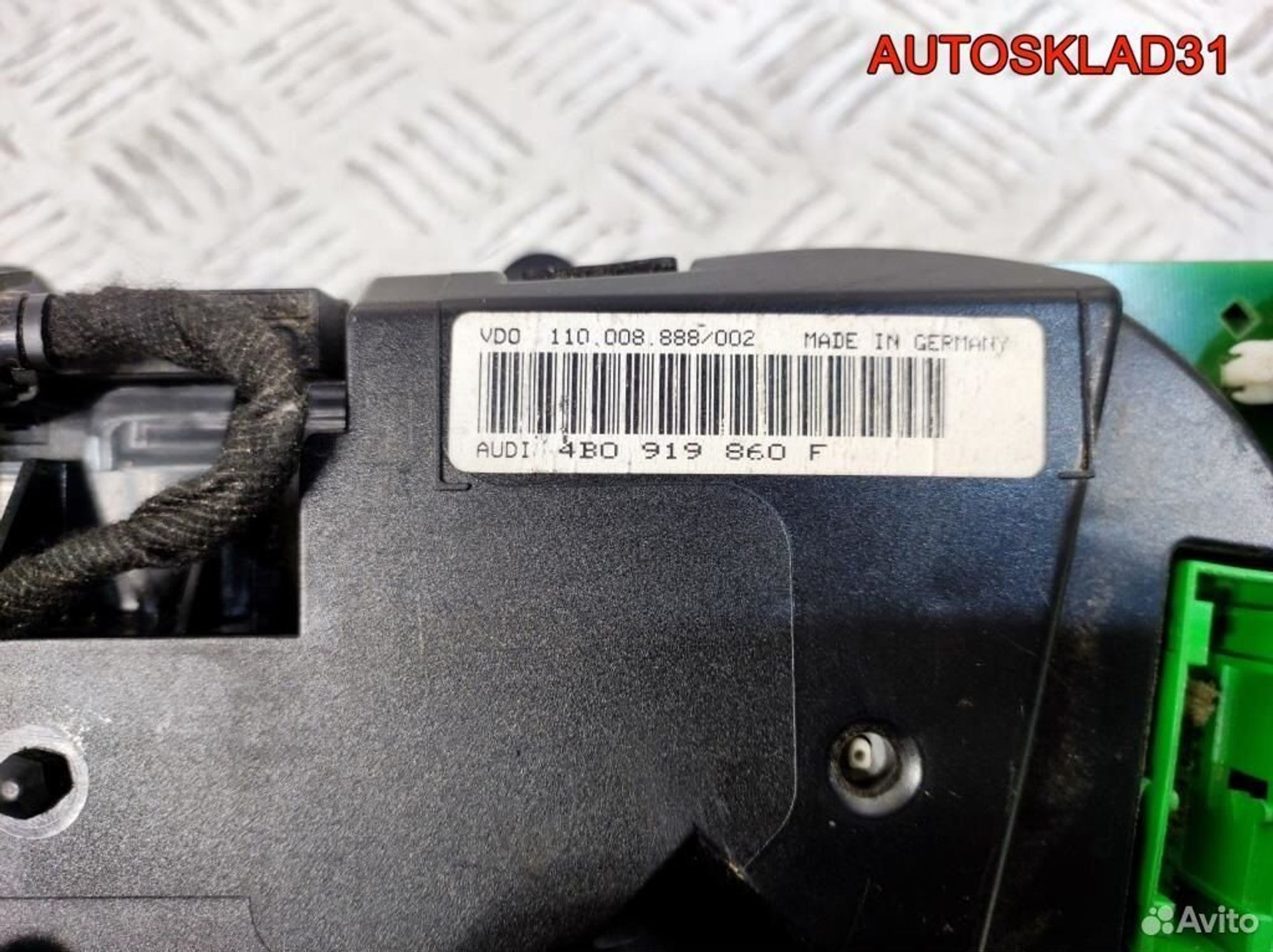 Панель приборов Audi A6 C5 2.4 ALF 4B0919860F АКПП, 4100 рублей, Дубовое