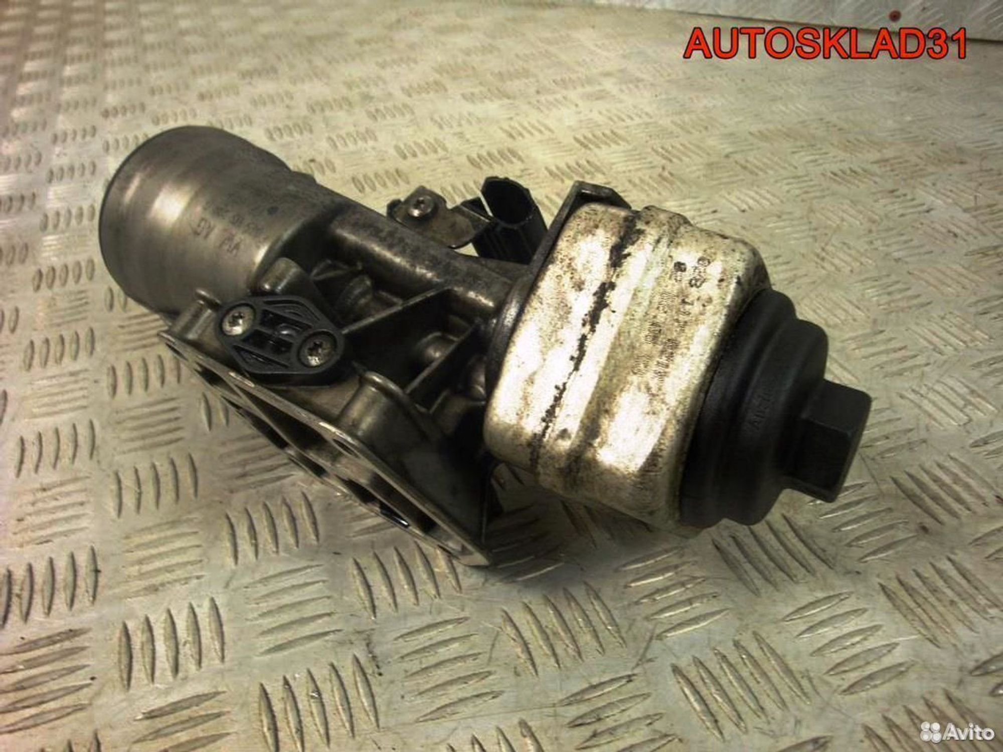 Корпус масляного фильтра Skoda Superb 045115389G, 900 рублей, Дубовое