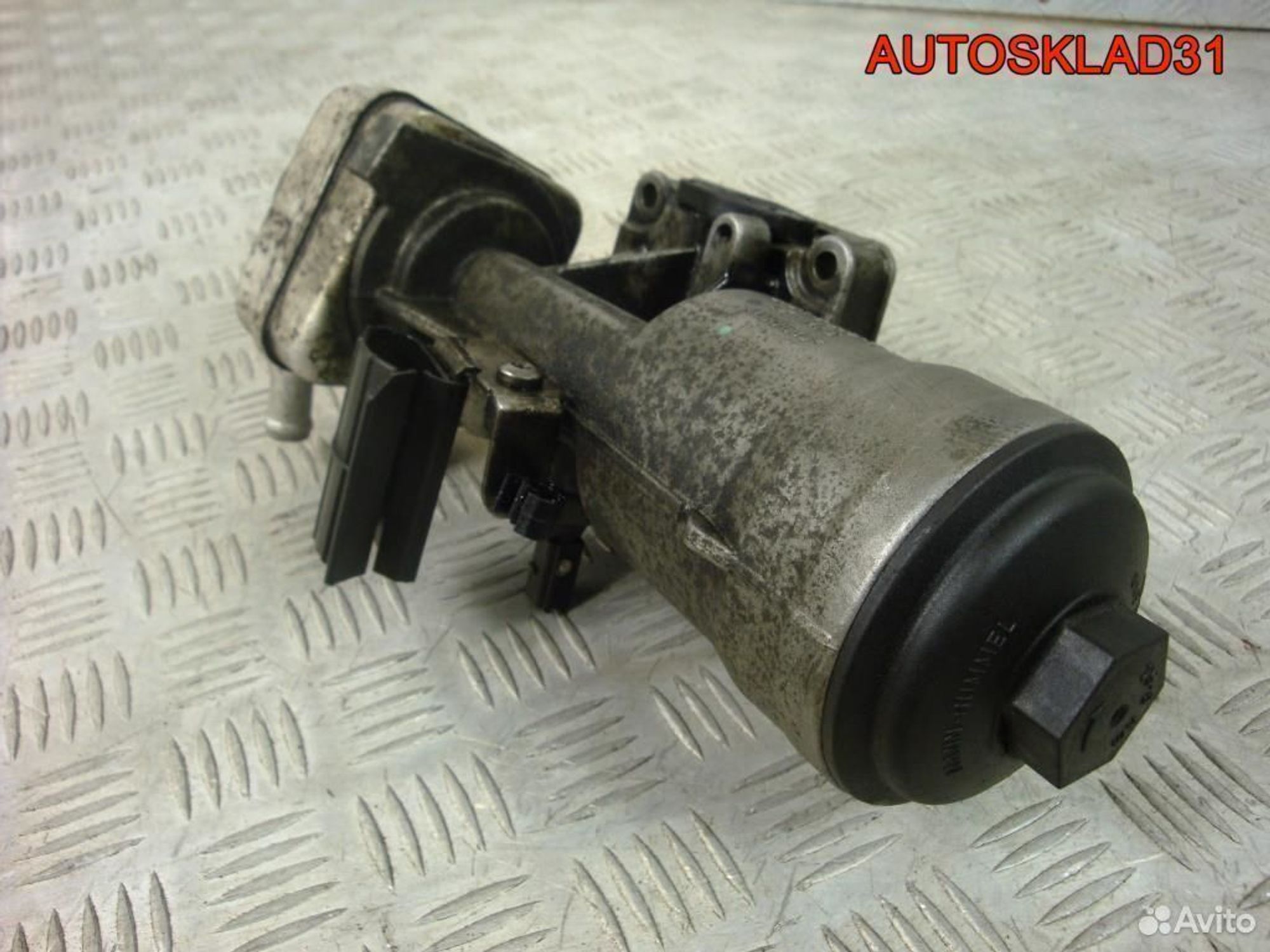 Корпус масляного фильтра Skoda Superb 045115389G, 900 рублей, Дубовое