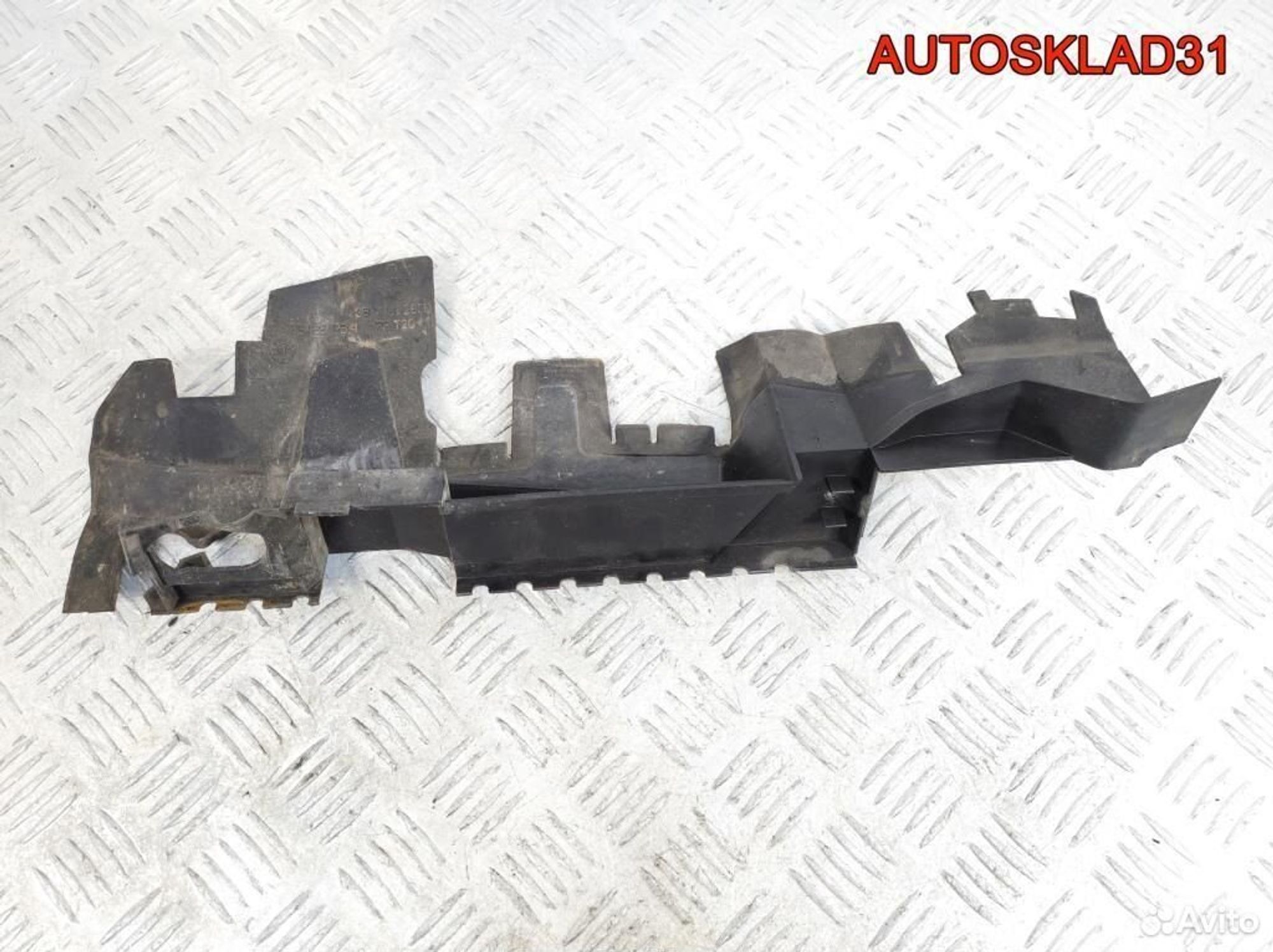 Воздуховод радиатора левый VW Passat B5 3B0121283D, 600 рублей, Дубовое