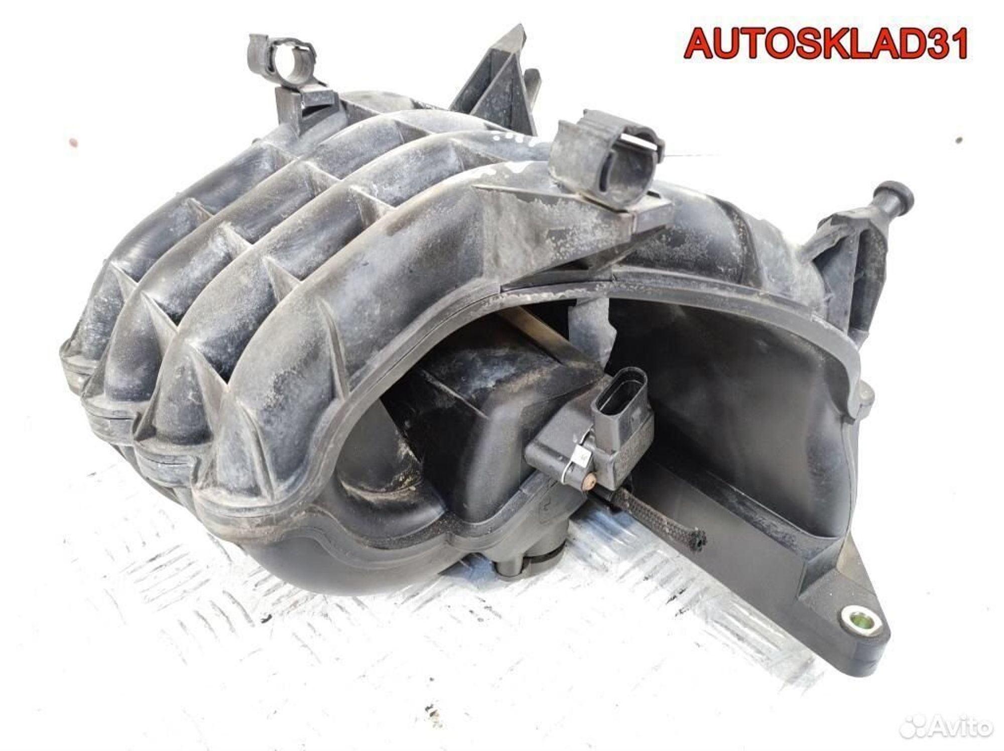 Коллектор впускной VW Golf 4 1.4 AKQ 036129711BK, 1700 рублей, Дубовое