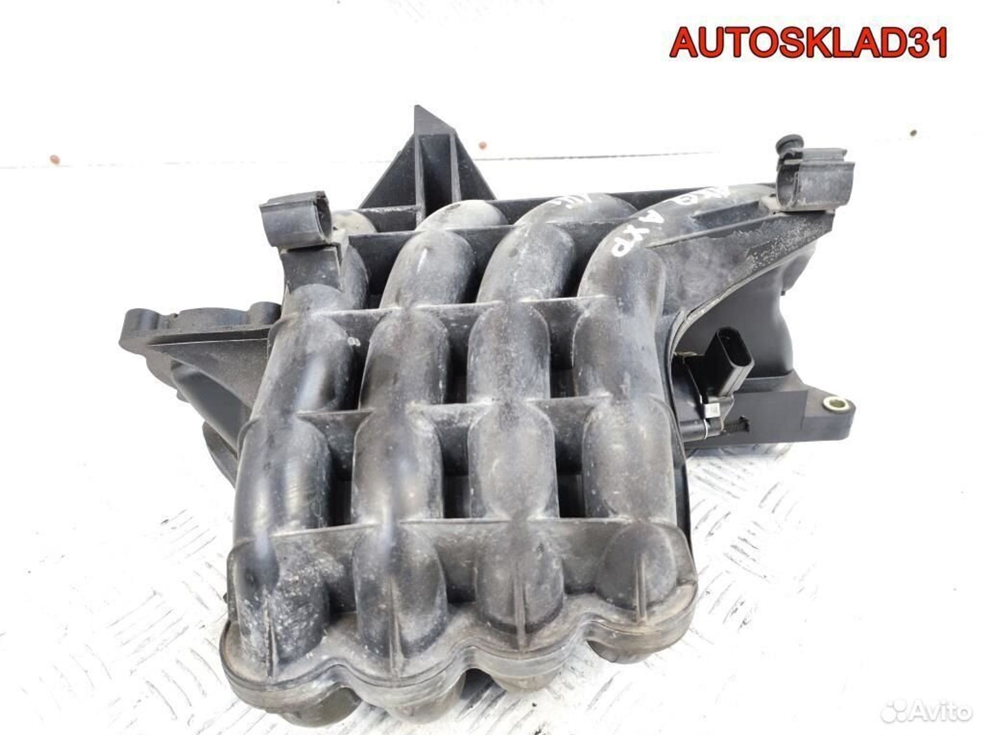 Коллектор впускной VW Golf 4 1.4 AKQ 036129711BK, 1700 рублей, Дубовое