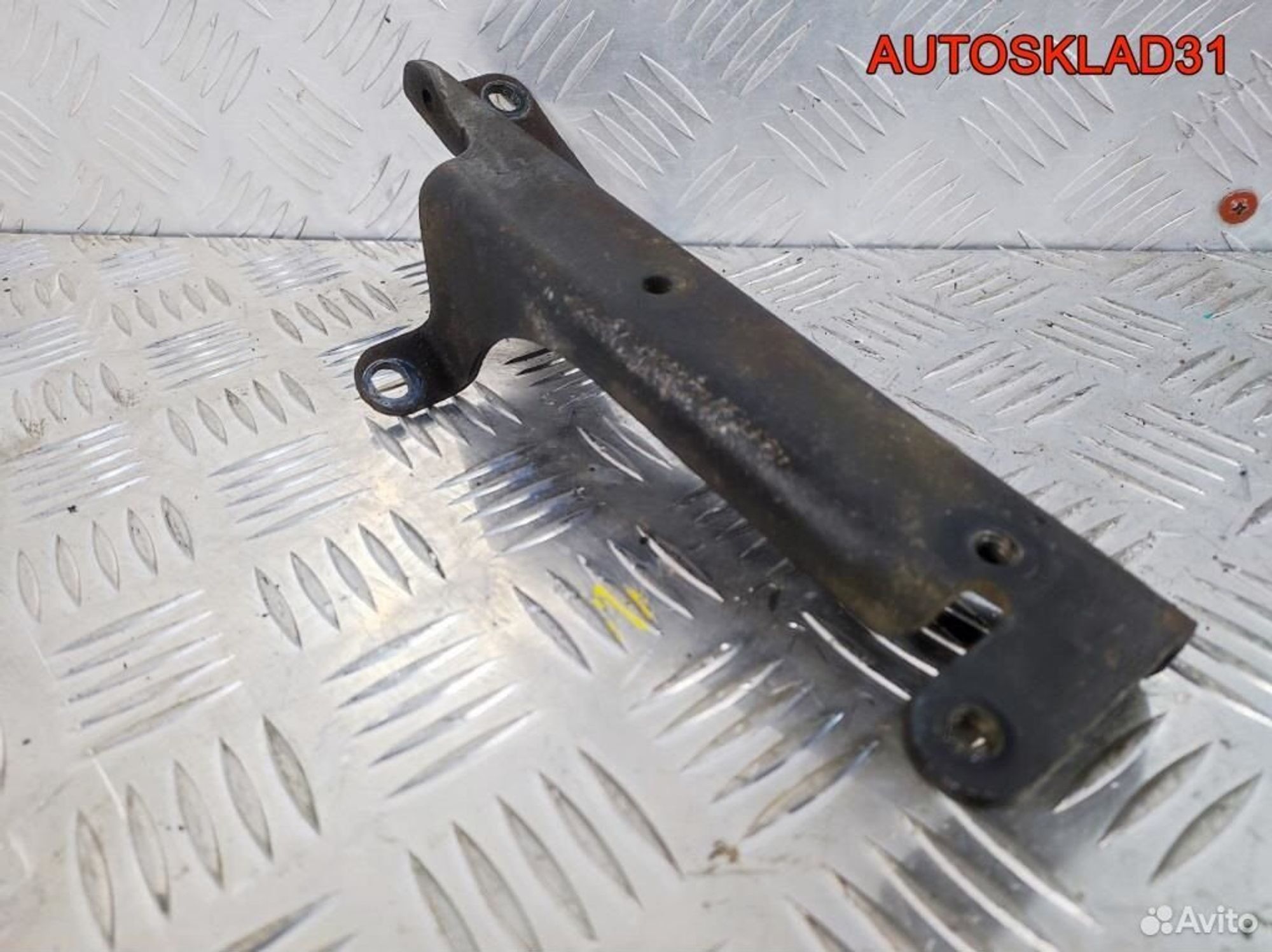 Кронштейн МКПП Mercedes Vito 638 A6110980729, 600 рублей, Дубовое