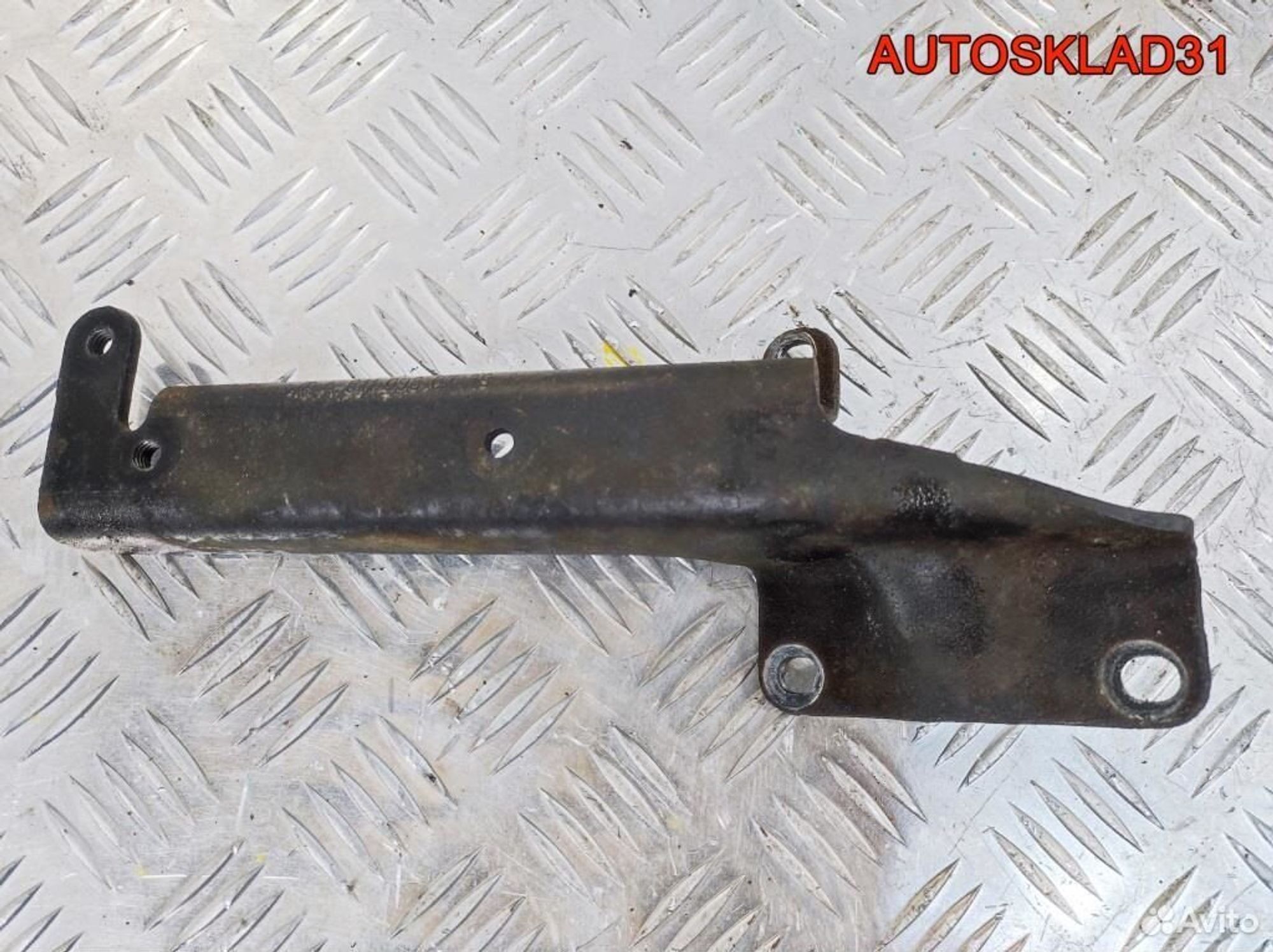 Кронштейн МКПП Mercedes Vito 638 A6110980729, 600 рублей, Дубовое