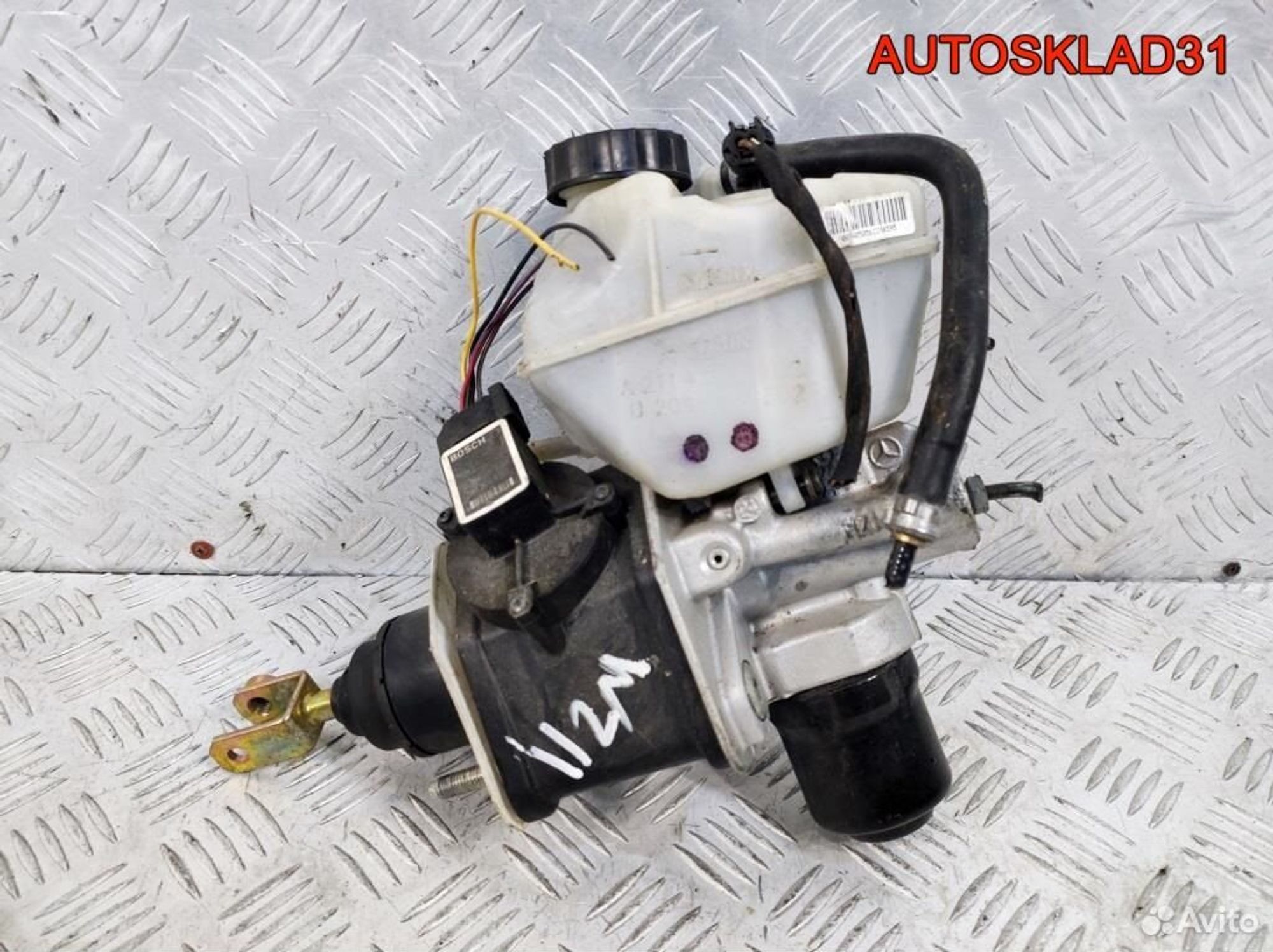 Главный тормозной цилиндр Mercedes W211 0004300312, 4900 рублей, Дубовое