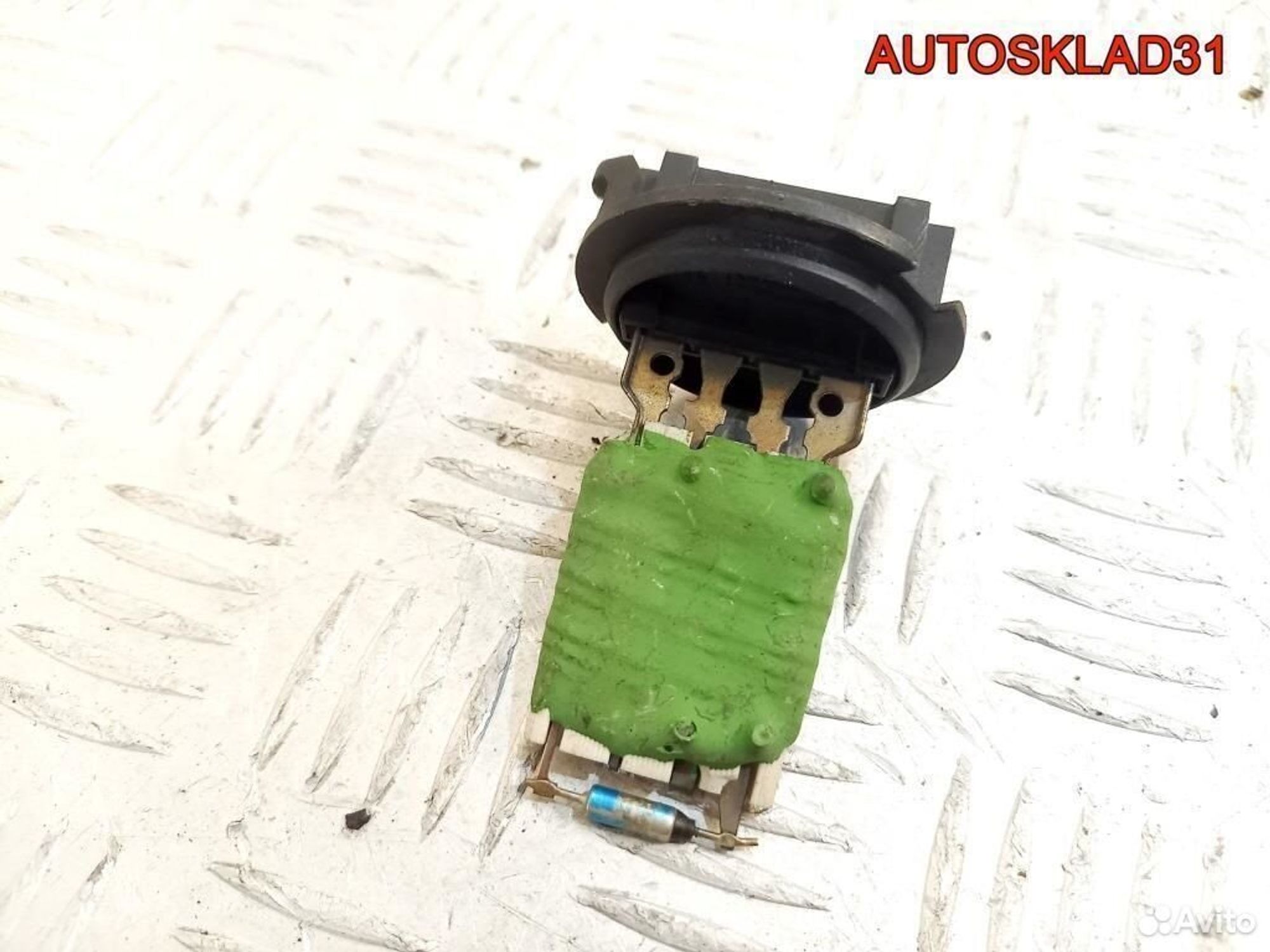 Резистор отопителя Mitsubishi Colt Z3 7801A099, 600 рублей, Дубовое