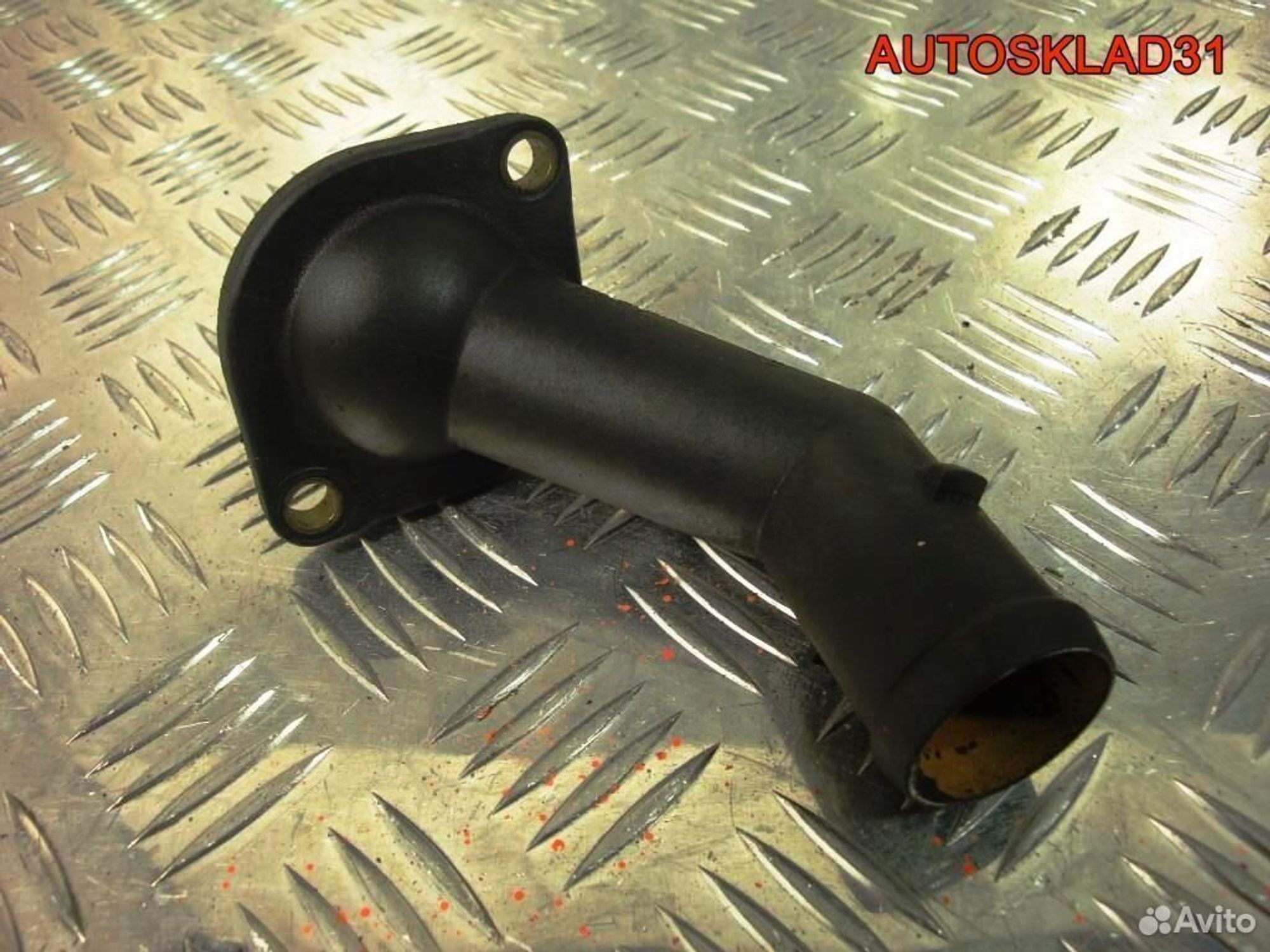 Крышка термостата Volkswagen Passat B6 06A121121C, 600 рублей, Дубовое