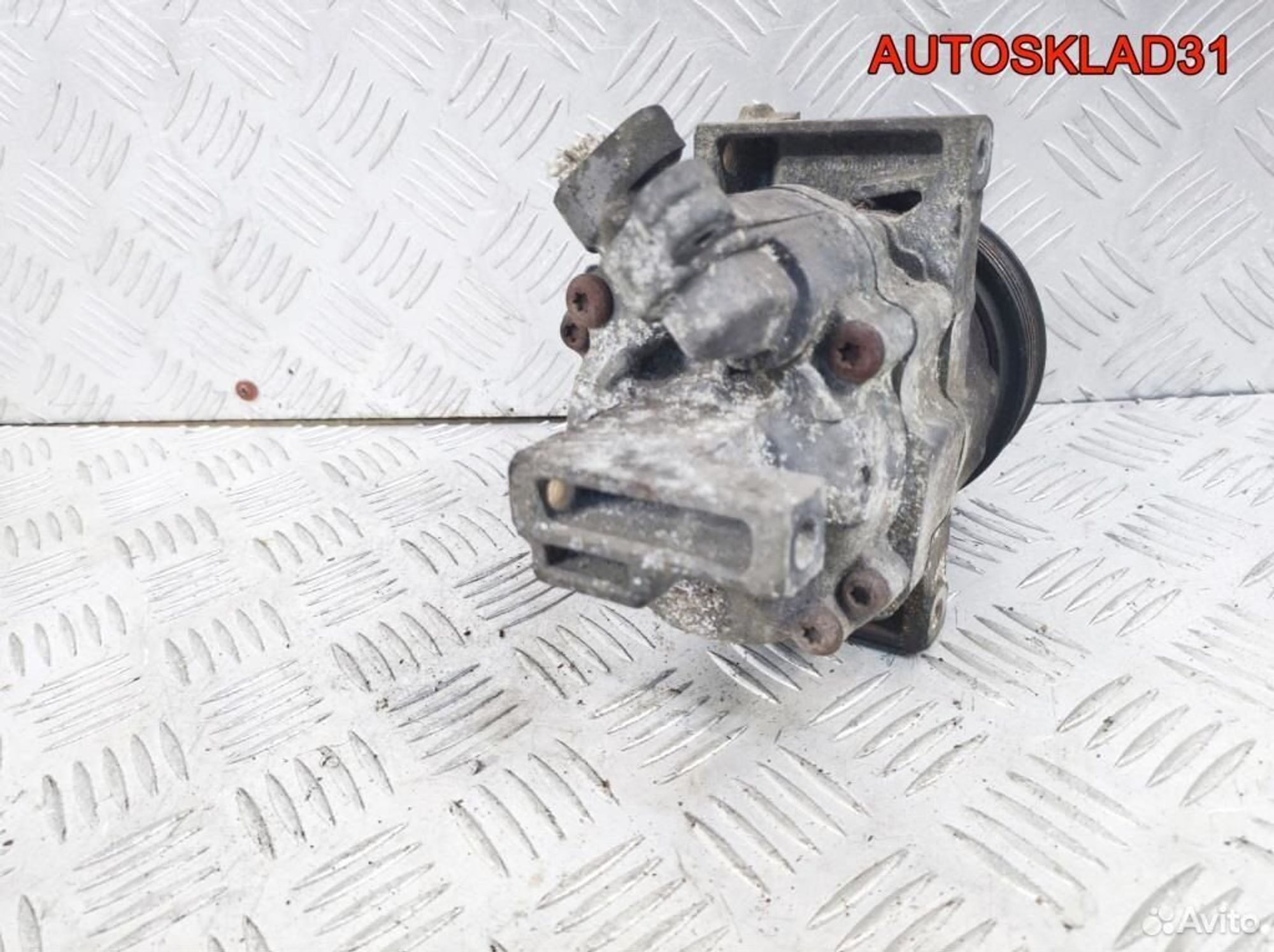 https://ycs.partsauto.market/partsauto-images/thmbs/edda01b21c13eaa6671738306aa09410/f67471c3b18d50211ecf89ba9ba2484e/25e75e2cf23bbfd9279cc1848b39f83b.jpg