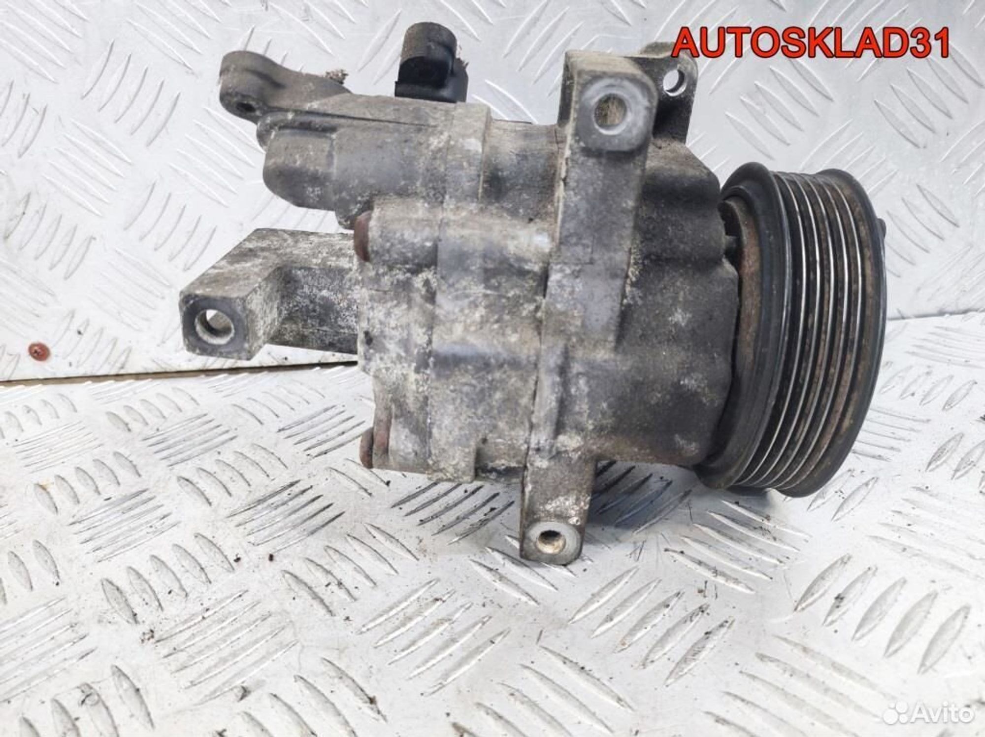 https://ycs.partsauto.market/partsauto-images/thmbs/edda01b21c13eaa6671738306aa09410/f67471c3b18d50211ecf89ba9ba2484e/50fe4f9aad1fc66a96f9f1c29de82d5e.jpg