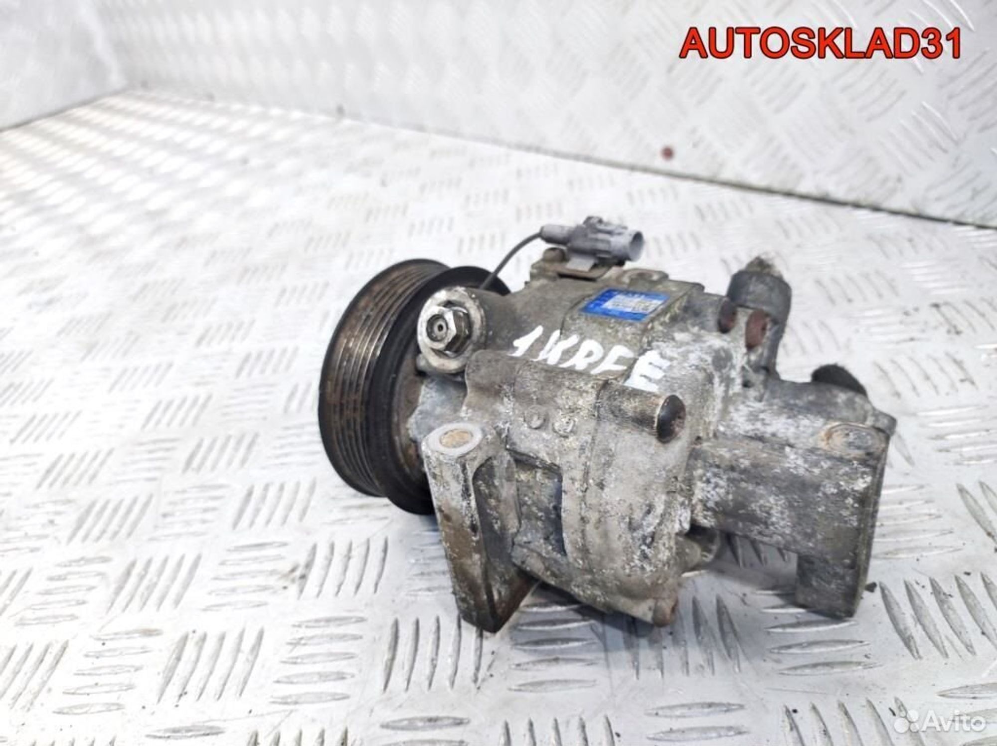 https://ycs.partsauto.market/partsauto-images/thmbs/edda01b21c13eaa6671738306aa09410/f67471c3b18d50211ecf89ba9ba2484e/bc60af8ea3a91edbd1170911da3a975d.jpg